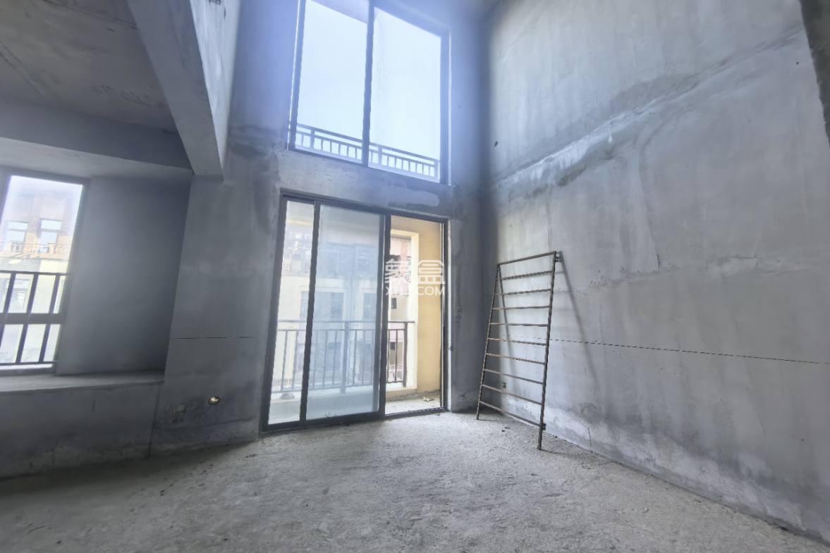 鲁能海蓝园筑  4室2厅3卫    280.0万 鲁能海蓝园筑  4室2厅3卫    280.0万户型图