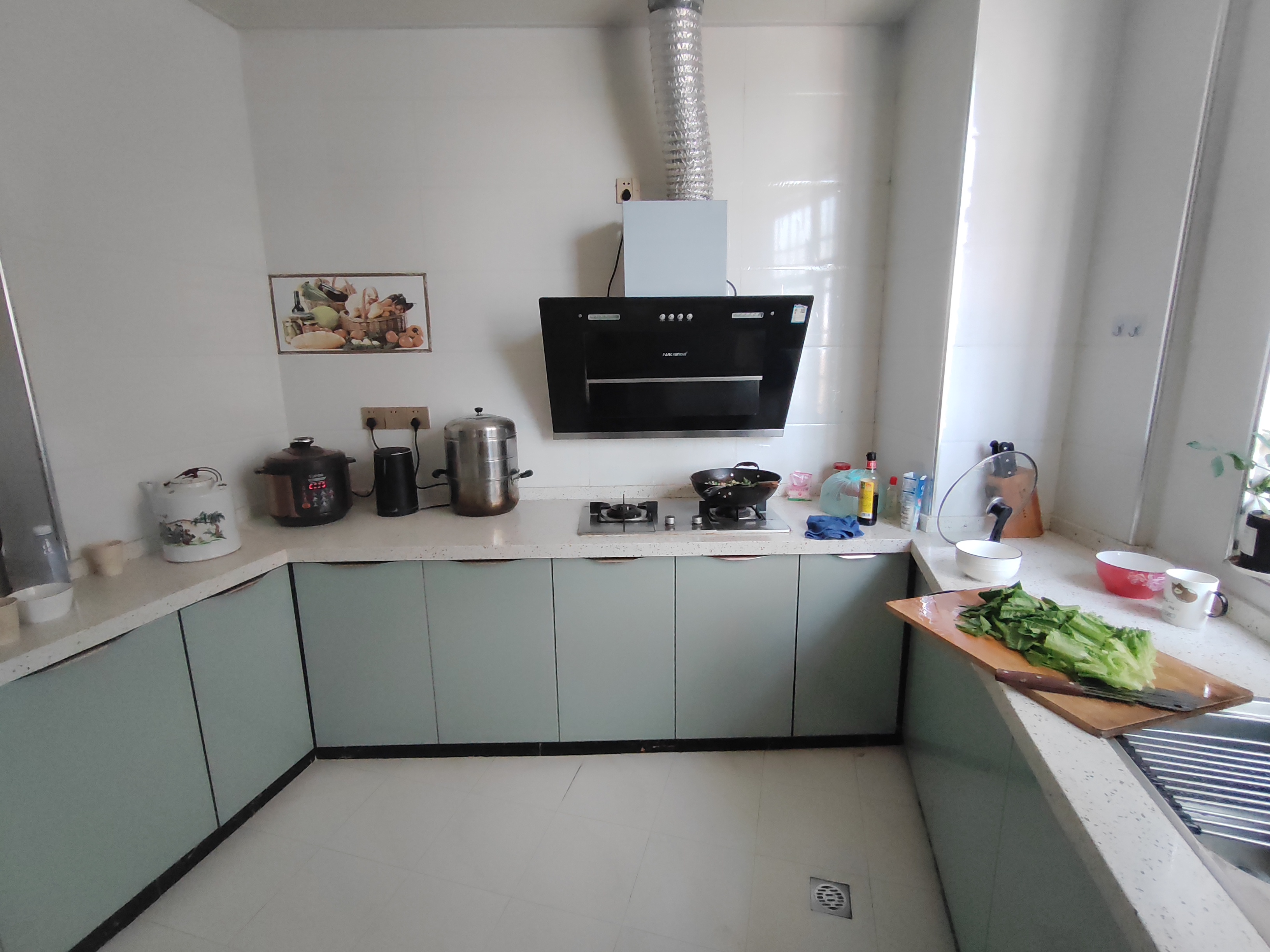 上和世家 4室2厅2卫 79.8万 上和世家 4室2厅2卫 79.8万客厅