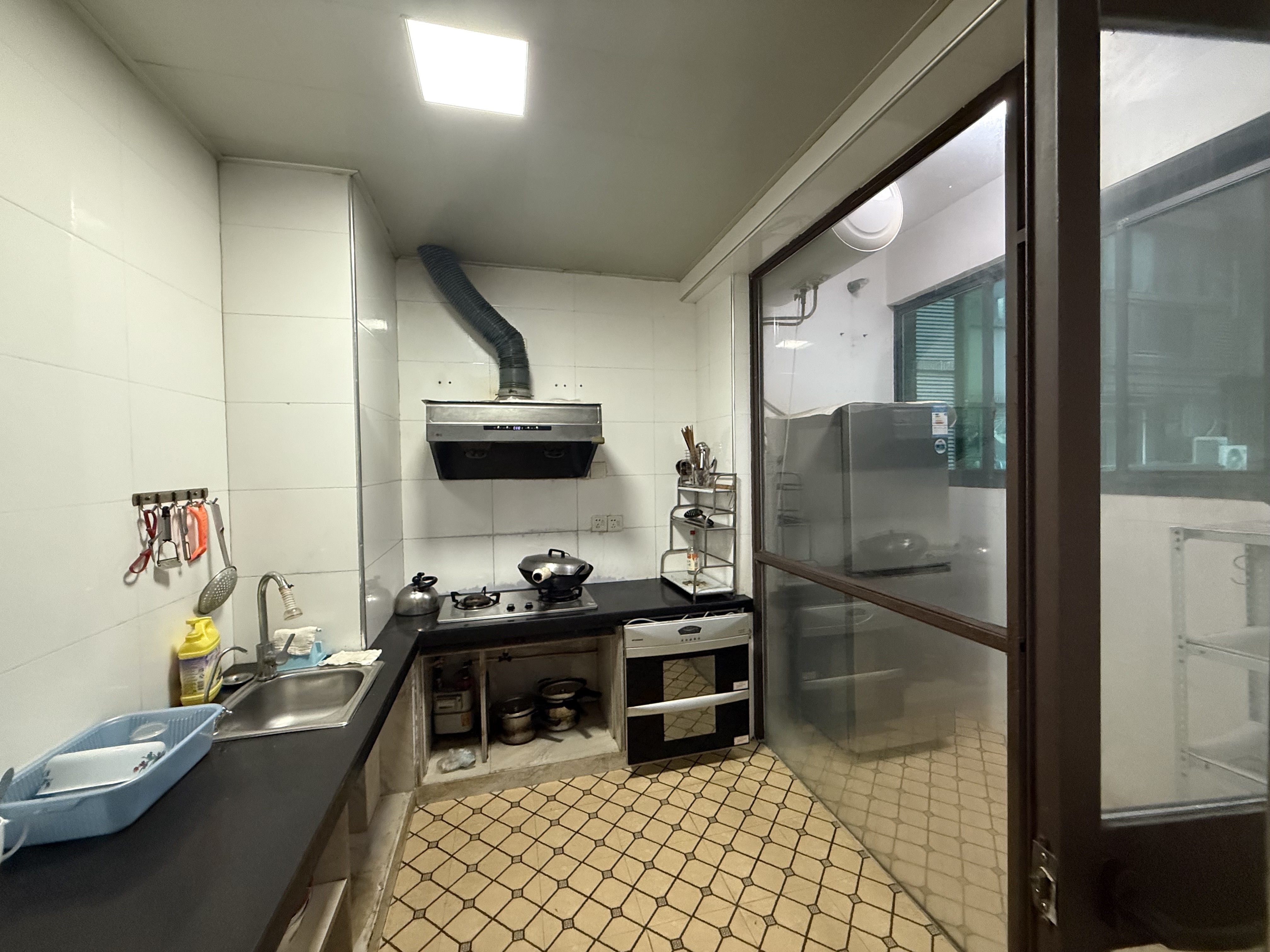 大同芙蓉 3室2厅2卫 68.0万 大同芙蓉 3室2厅2卫 68.0万客厅