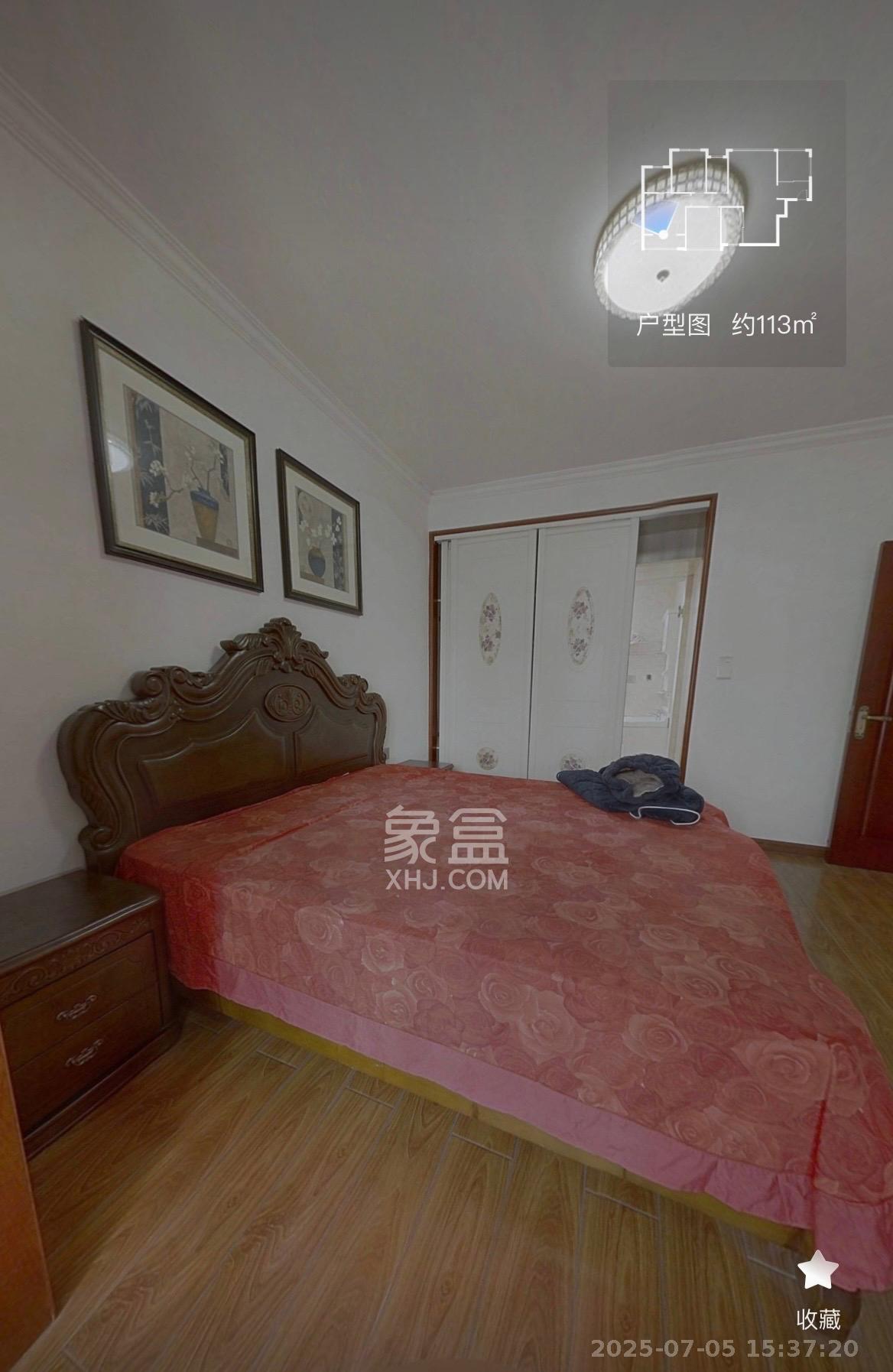 泊林晶城  4室2厅2卫   2400.00元/月室内图