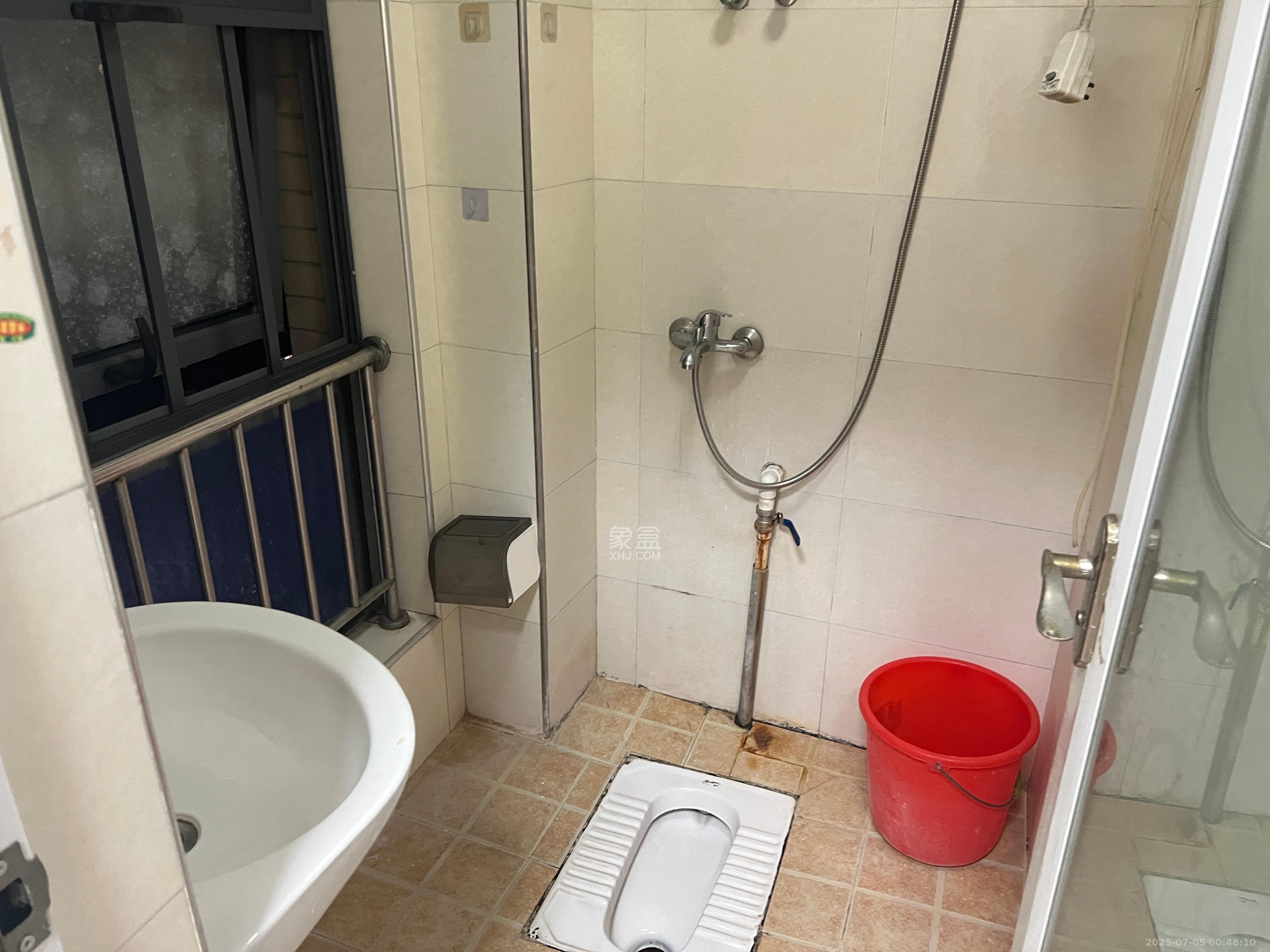 鑫远熙山 1室1厅1卫 1400.0元/月 鑫远熙山 1室1厅1卫 1400.0元/月室内图