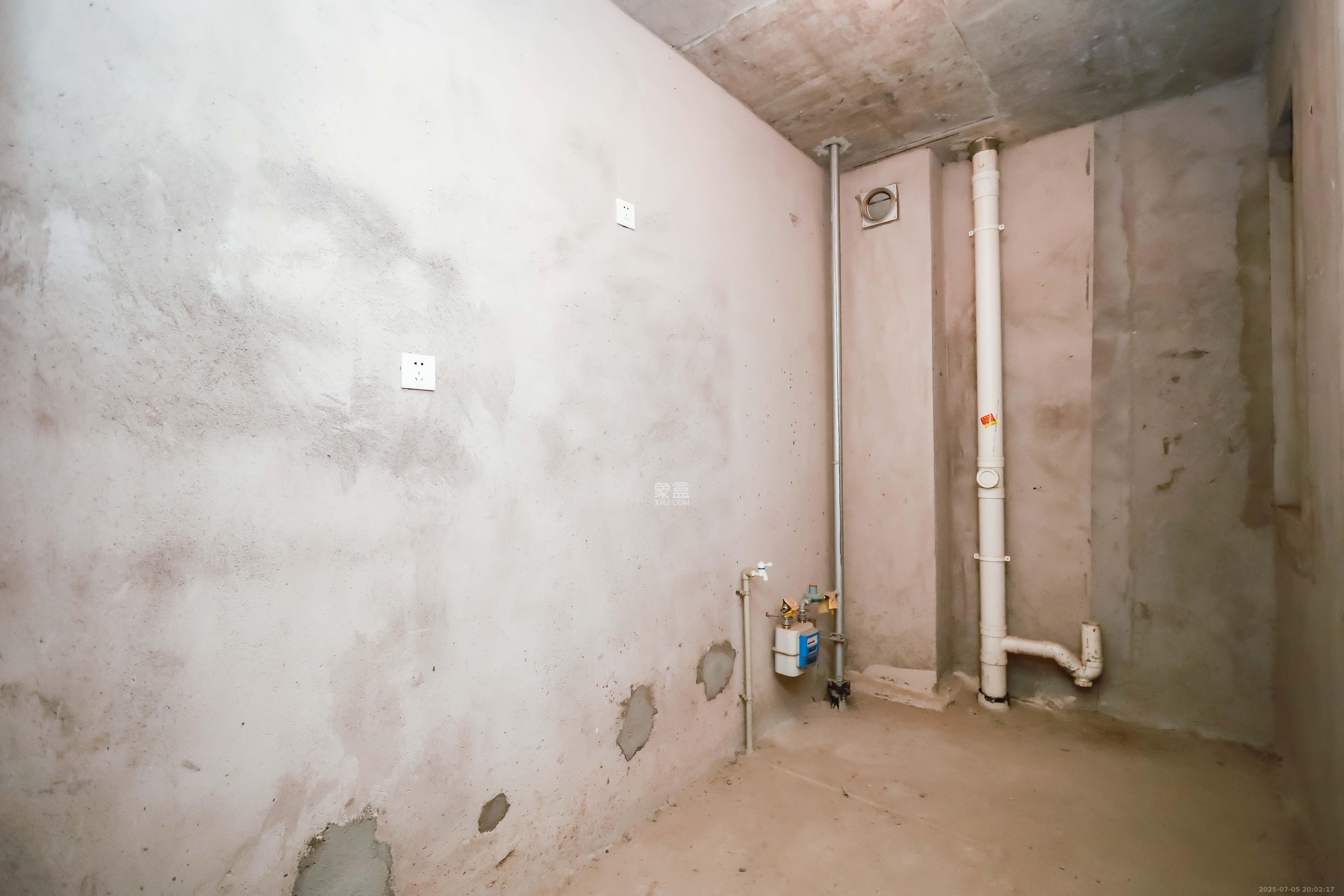 广泰锦苑 3室2厅1卫 71.0万 广泰锦苑 3室2厅1卫 71.0万厨房