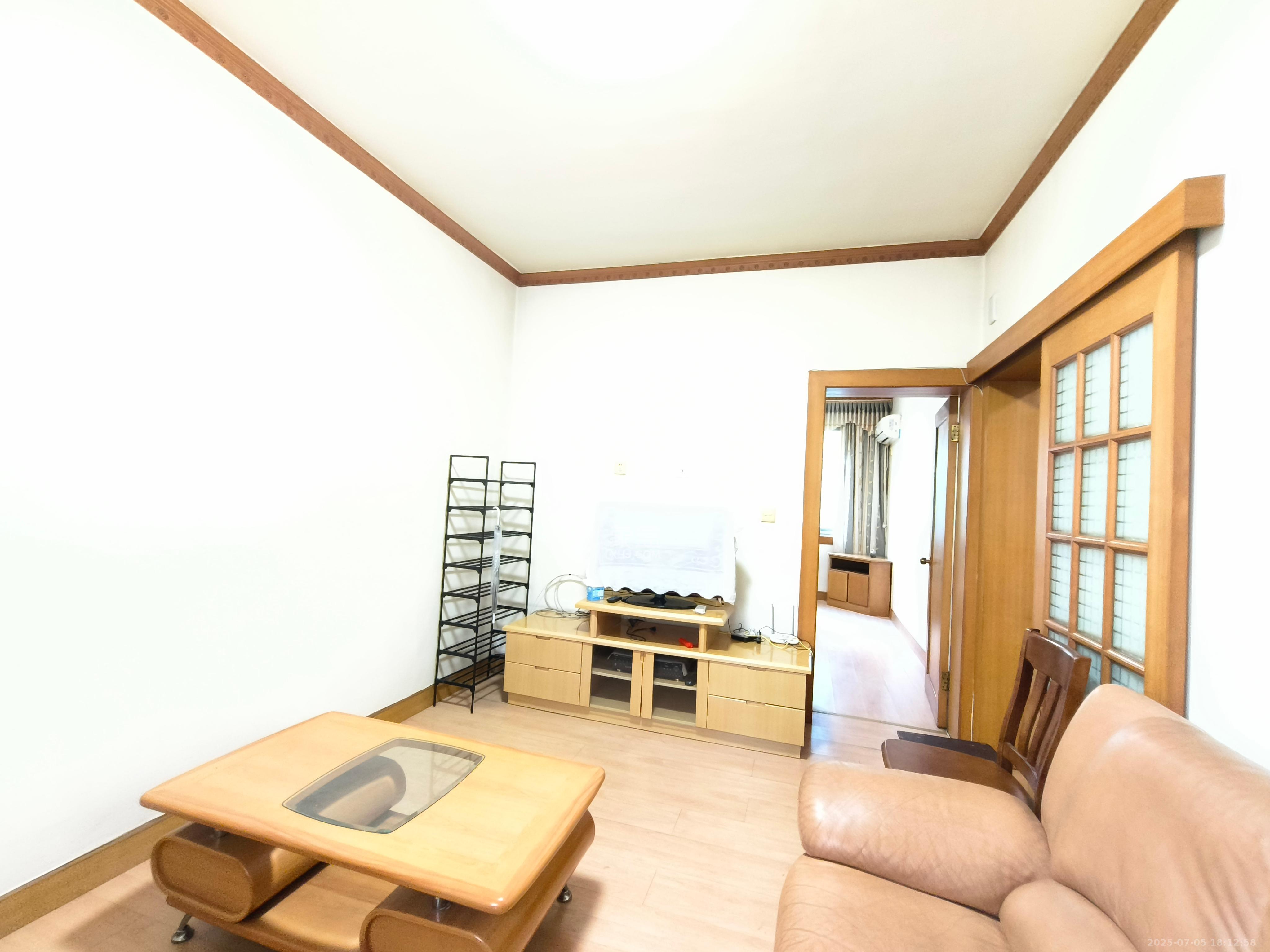 长沙师范教职工宿舍 2室2厅1卫 2300.0元/月 长沙师范教职工宿舍 2室2厅1卫 2300.0元/月室内图