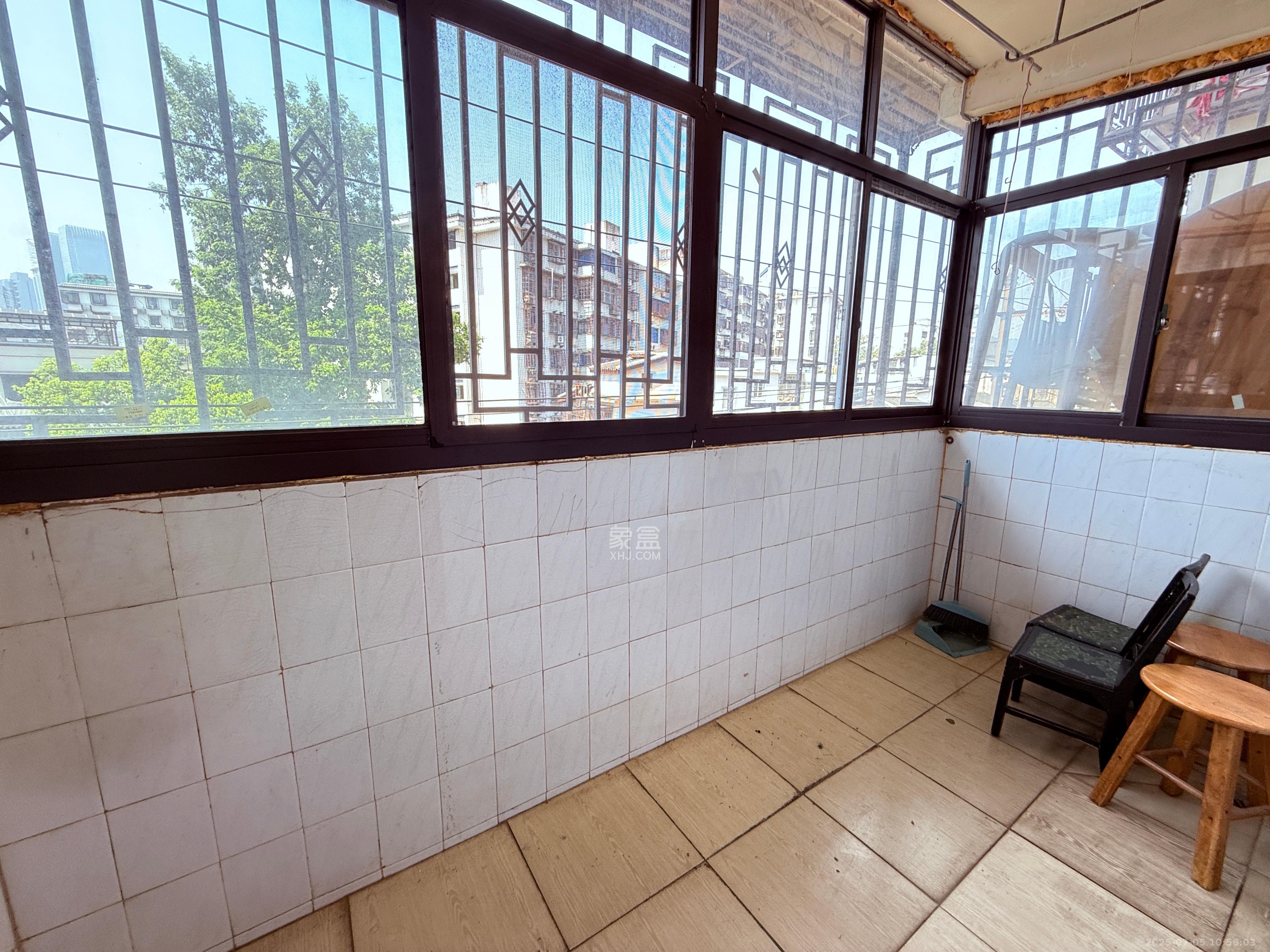 文庙坪小区  1室0厅0卫   1500.00元/月室内图