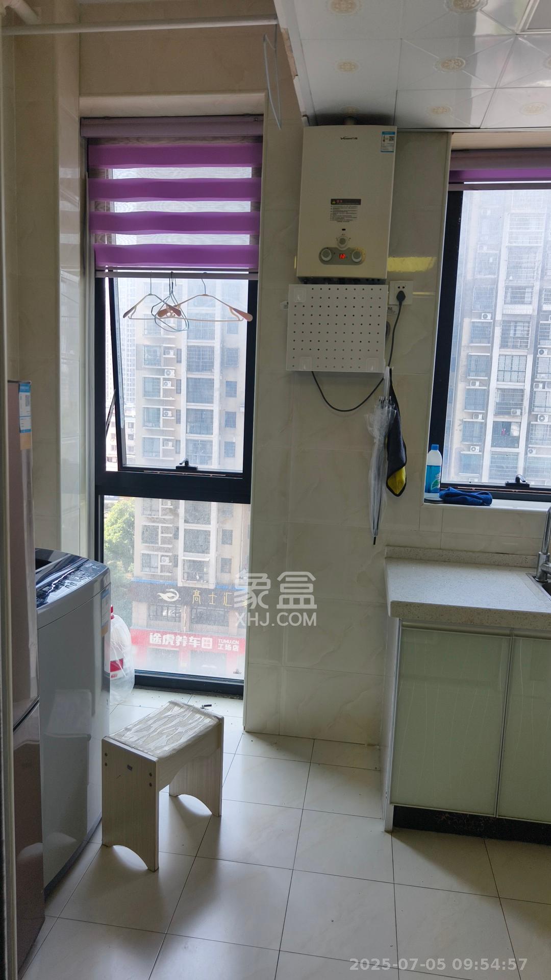 未来漫城  1室1厅1卫   1400.00元/月室内图