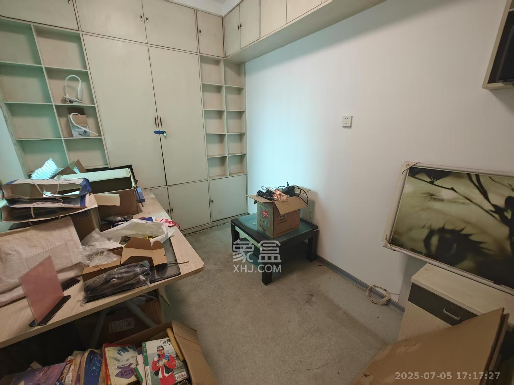 银海大厦 3室2厅1卫 3700.0元/月 银海大厦 3室2厅1卫 3700.0元/月室内图