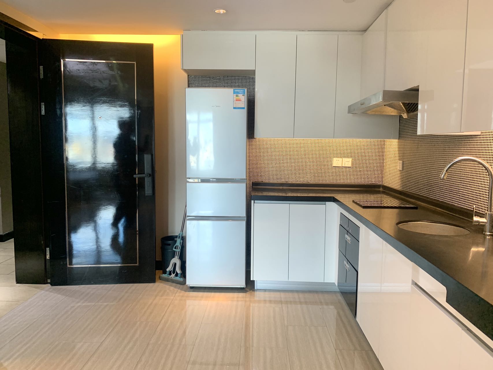 海航国际广场 1室1厅1卫 2800.0元/月 海航国际广场 1室1厅1卫 2800.0元/月室内图