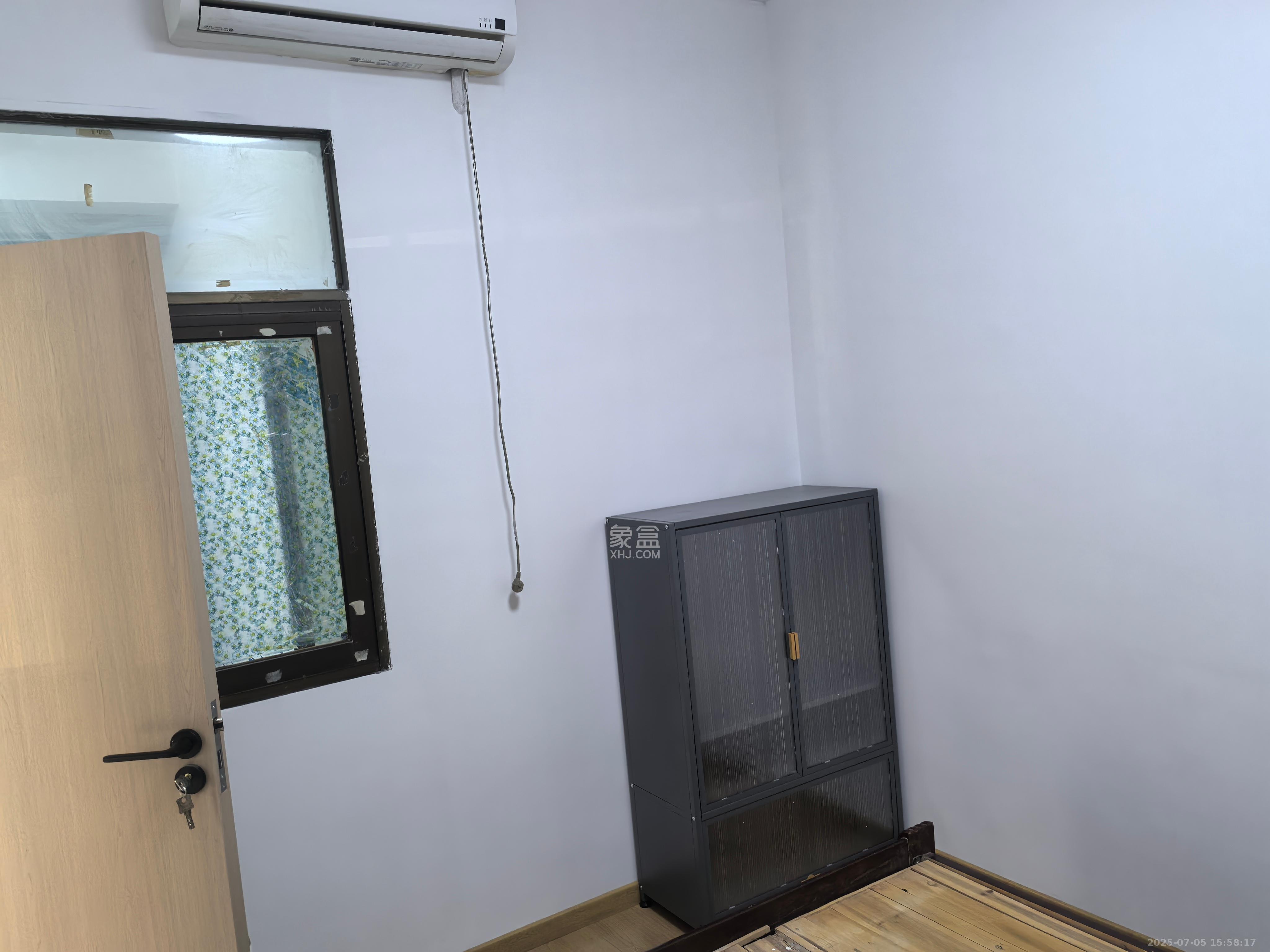 物贸小区  2室1厅1卫   2000.00元/月室内图