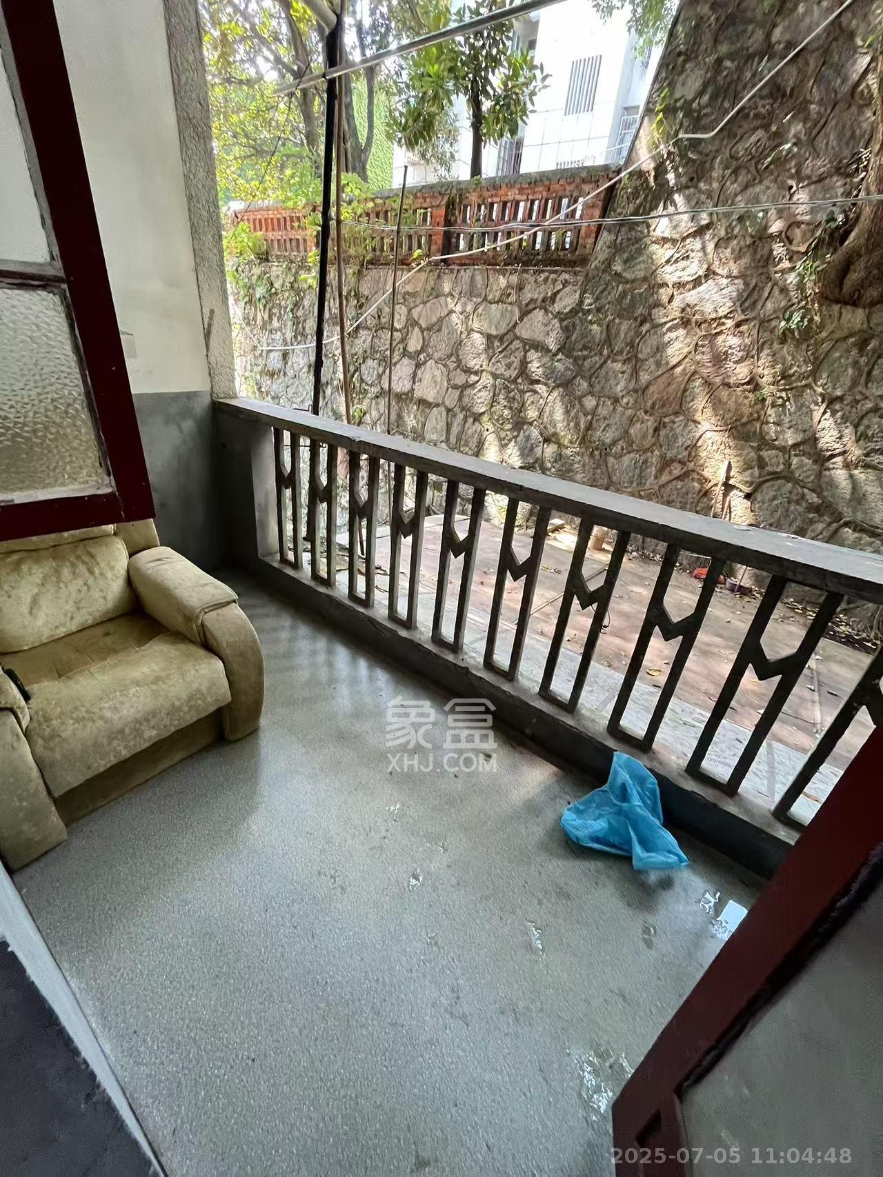 湖南省社会科学院 2室1厅1卫 1200.0元/月 湖南省社会科学院 2室1厅1卫 1200.0元/月室内图