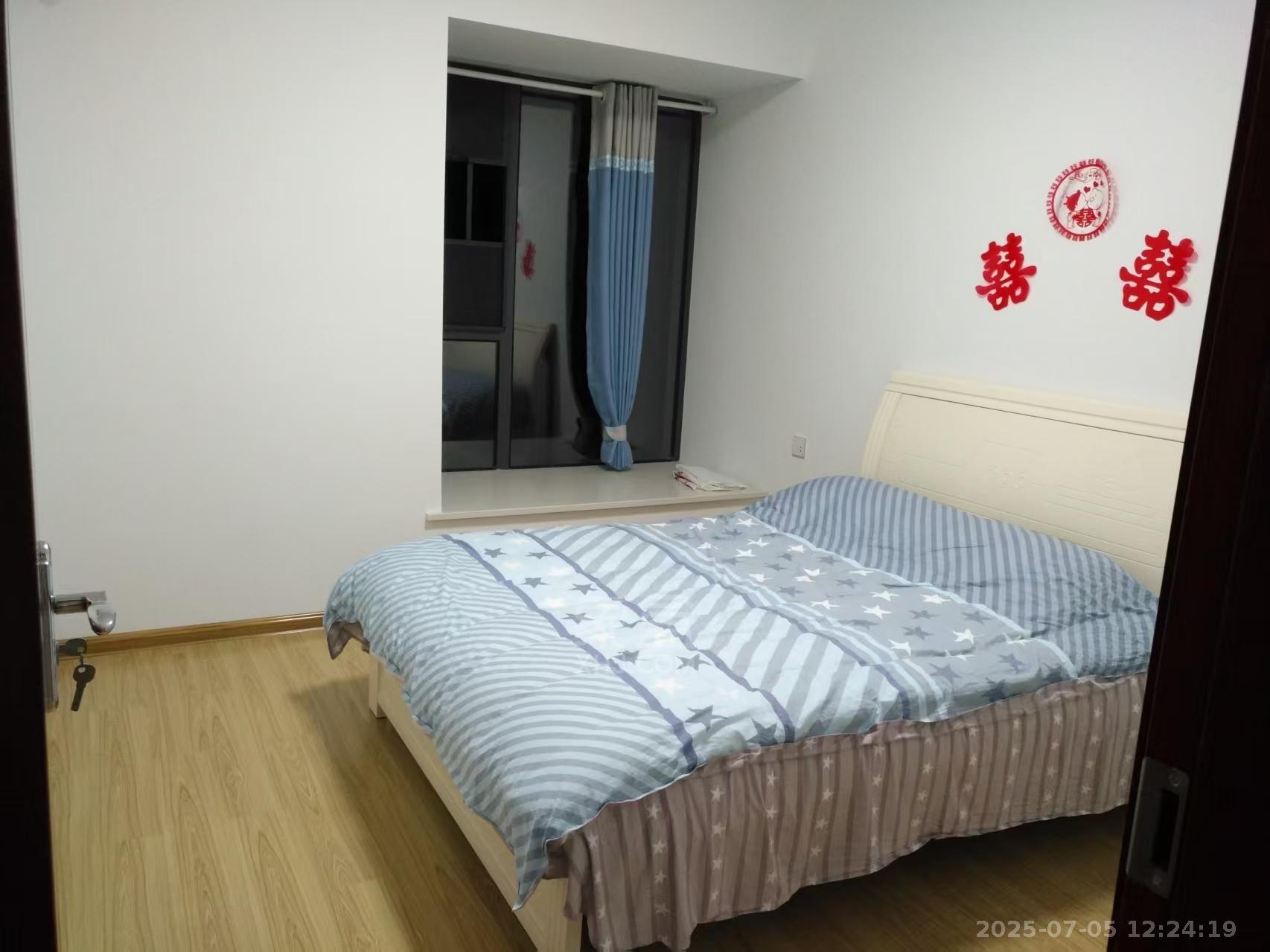 栗雨香堤  2室1厅1卫   1600.00元/月室内图