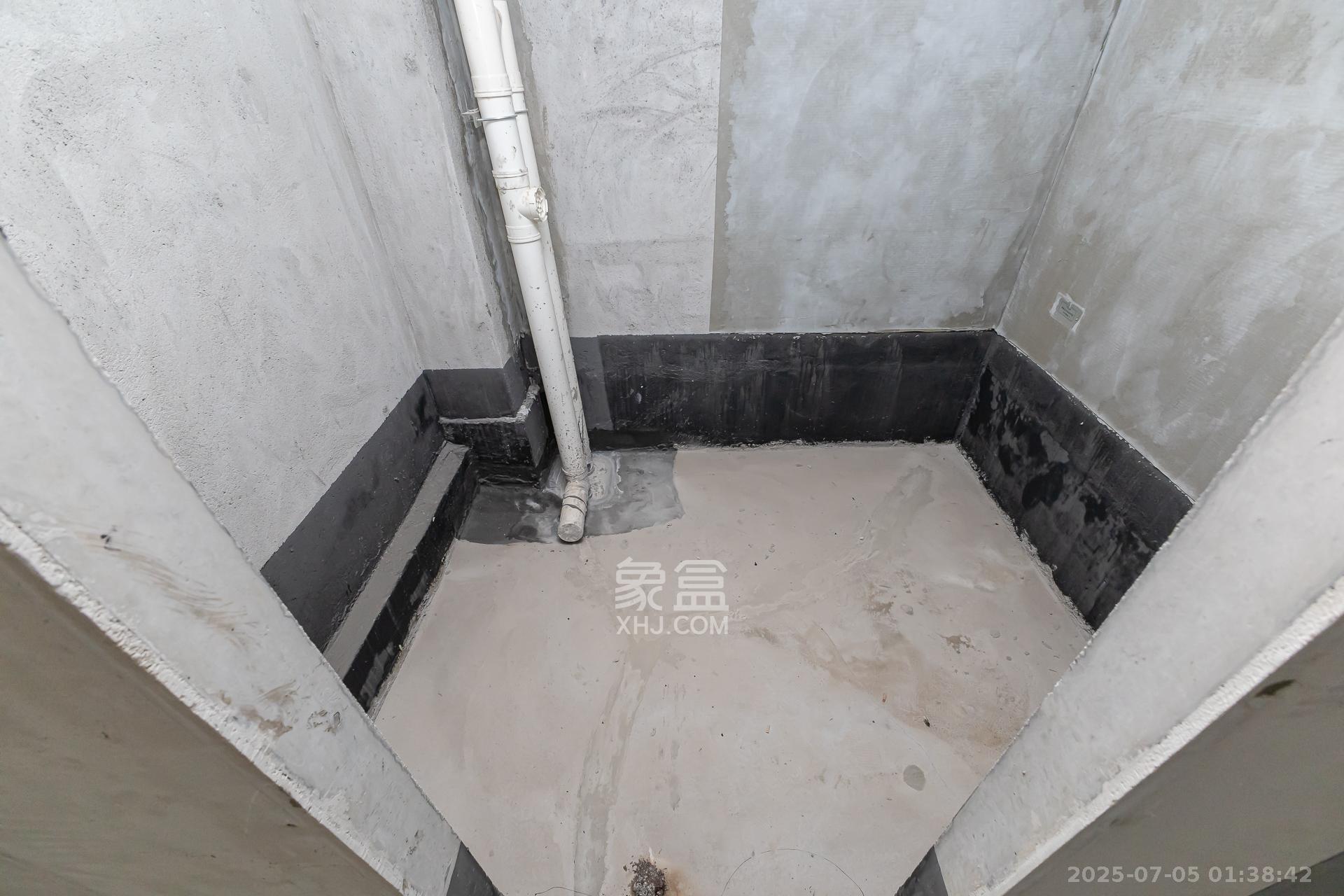 越秀湘江星汇城一期 4室2厅3卫 260.0万 越秀湘江星汇城一期 4室2厅3卫 260.0万卫生间