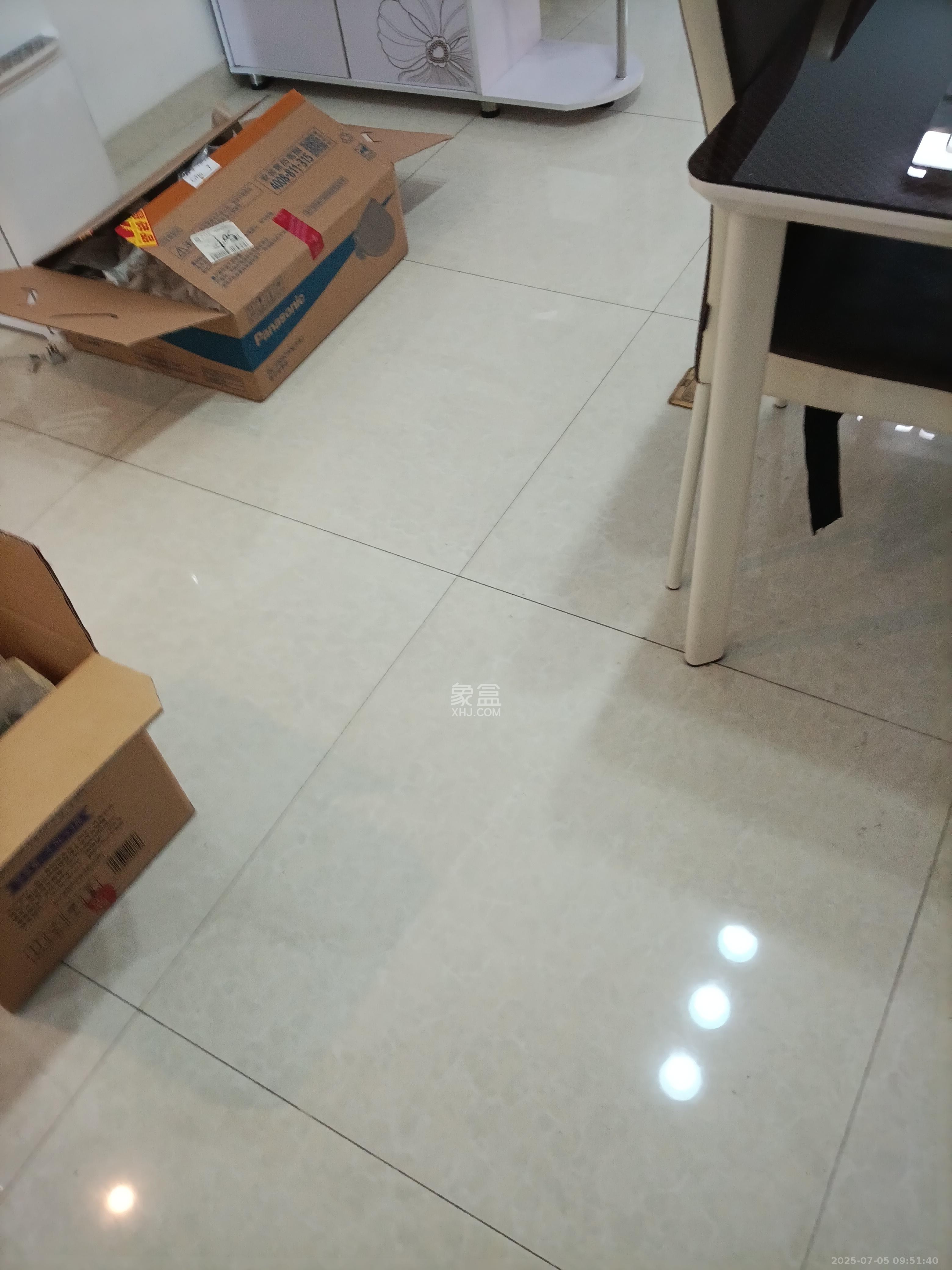 华润凤凰城三期  2室2厅1卫    2000.0元/月 华润凤凰城三期  2室2厅1卫    2000.0元/月室内图