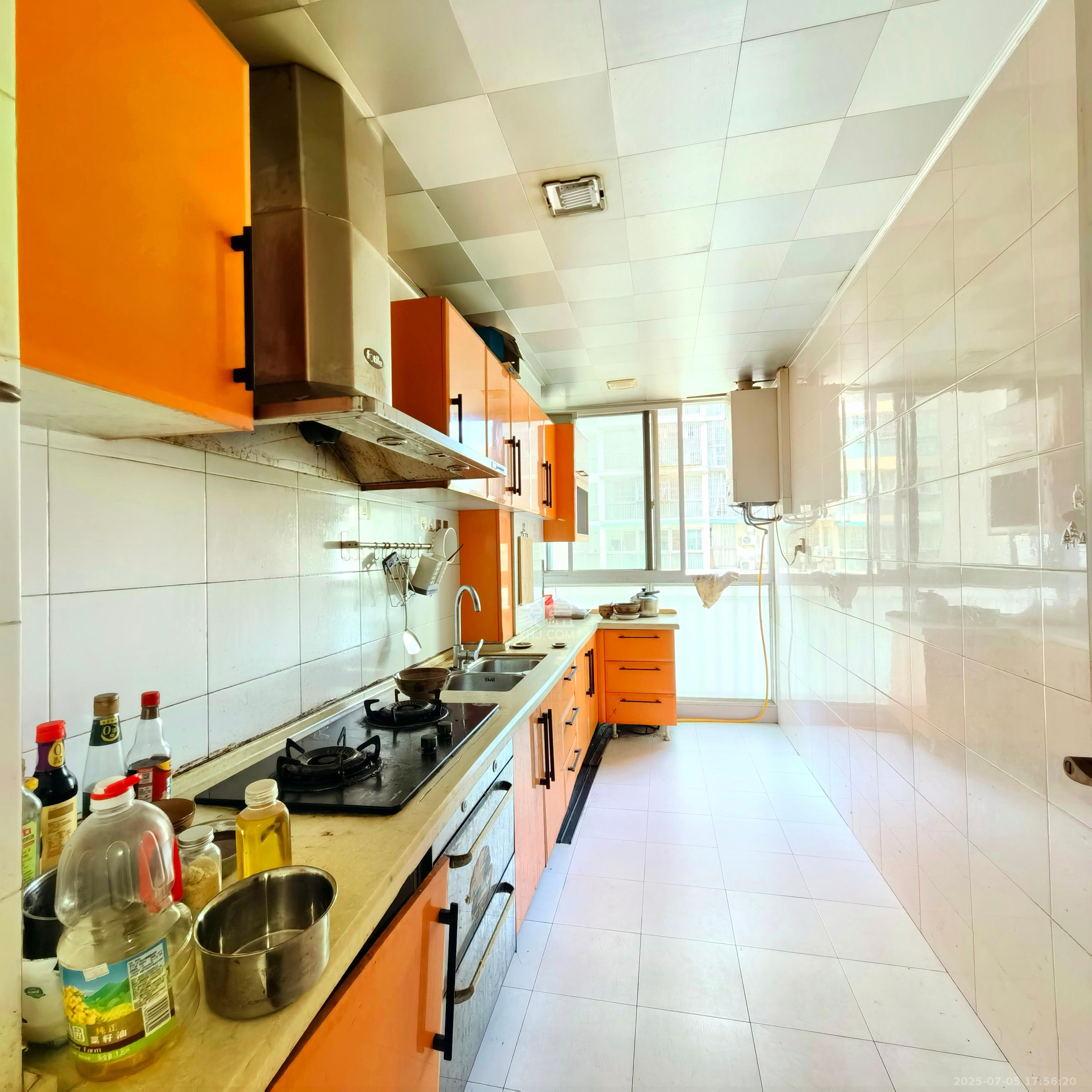 阳光丽景 4室2厅2卫 1900.0元/月 阳光丽景 4室2厅2卫 1900.0元/月室内图