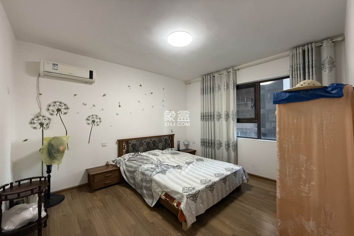 大同芙蓉 3室2厅2卫 1800.0元/月 大同芙蓉 3室2厅2卫 1800.0元/月室内图