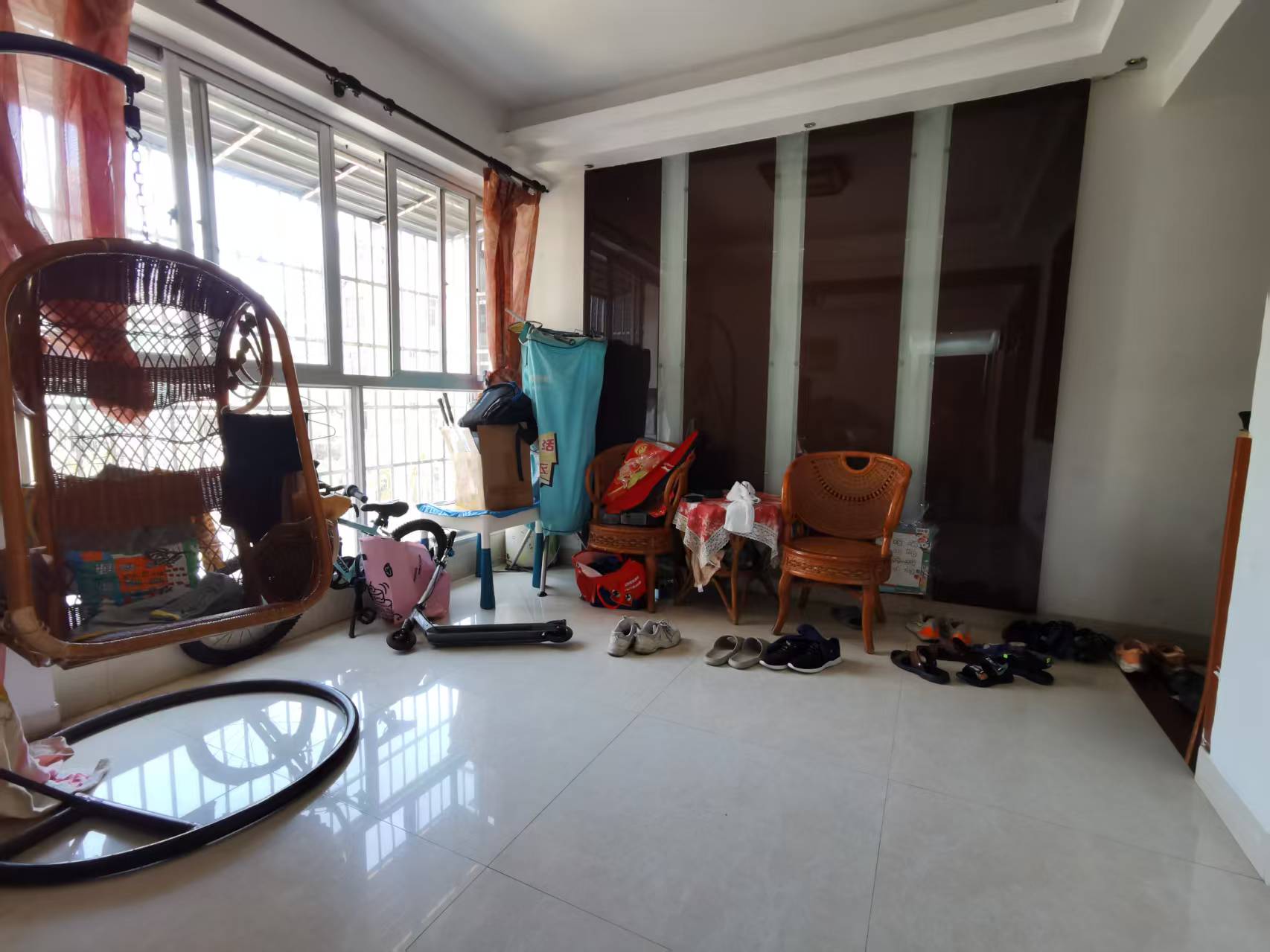 利亨花园  3室2厅2卫    170.0万 利亨花园  3室2厅2卫    170.0万室内图