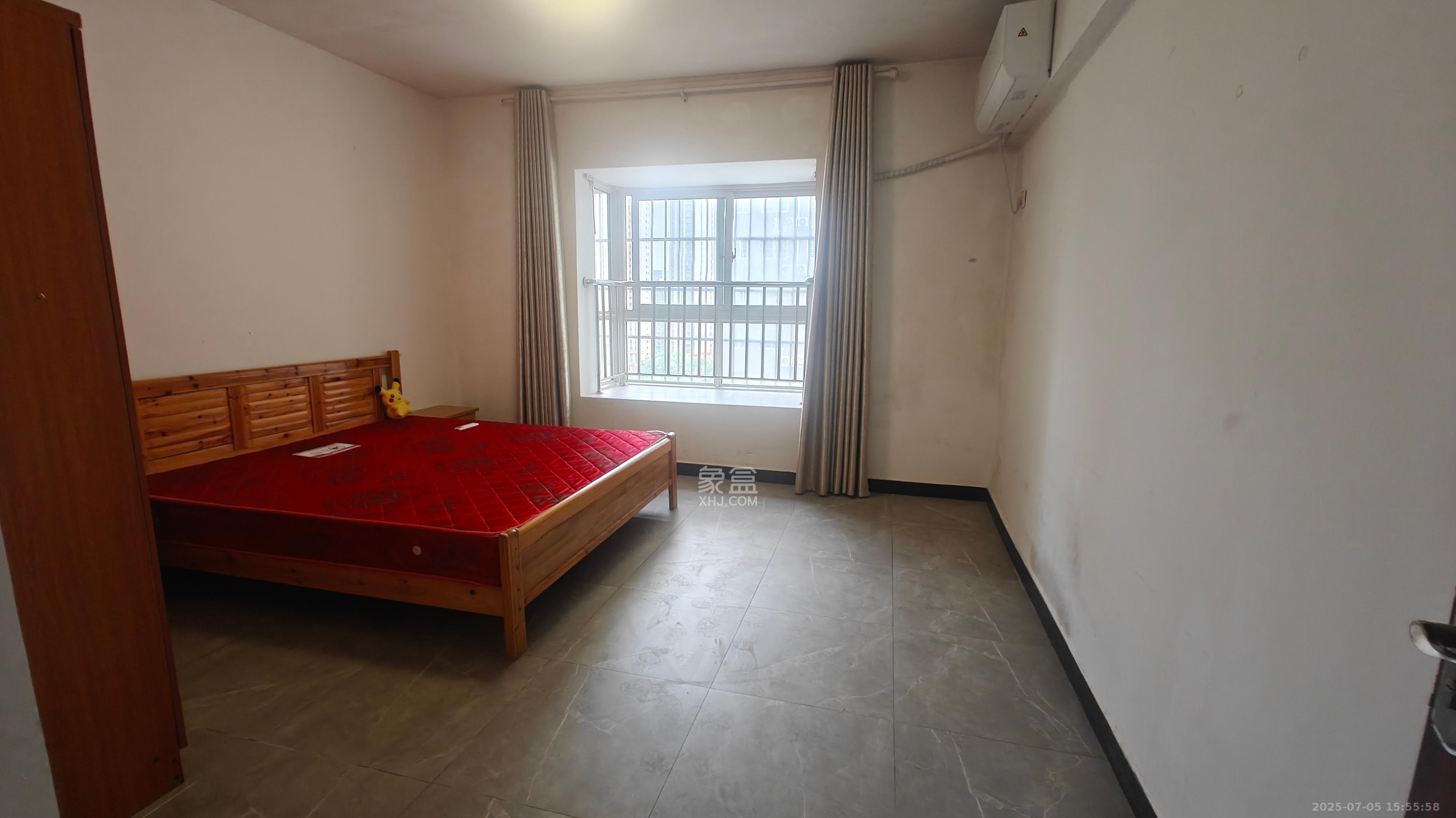 佳美星城 3室2厅2卫 1500.0元/月 佳美星城 3室2厅2卫 1500.0元/月室内图