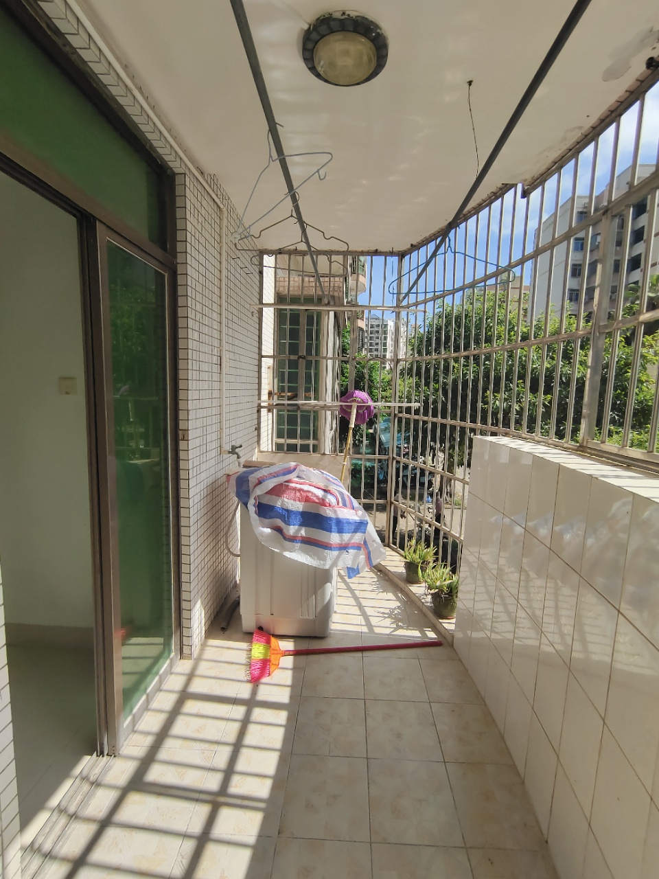 金牛生态小区 4室2厅2卫 2700.0元/月 金牛生态小区 4室2厅2卫 2700.0元/月室内图