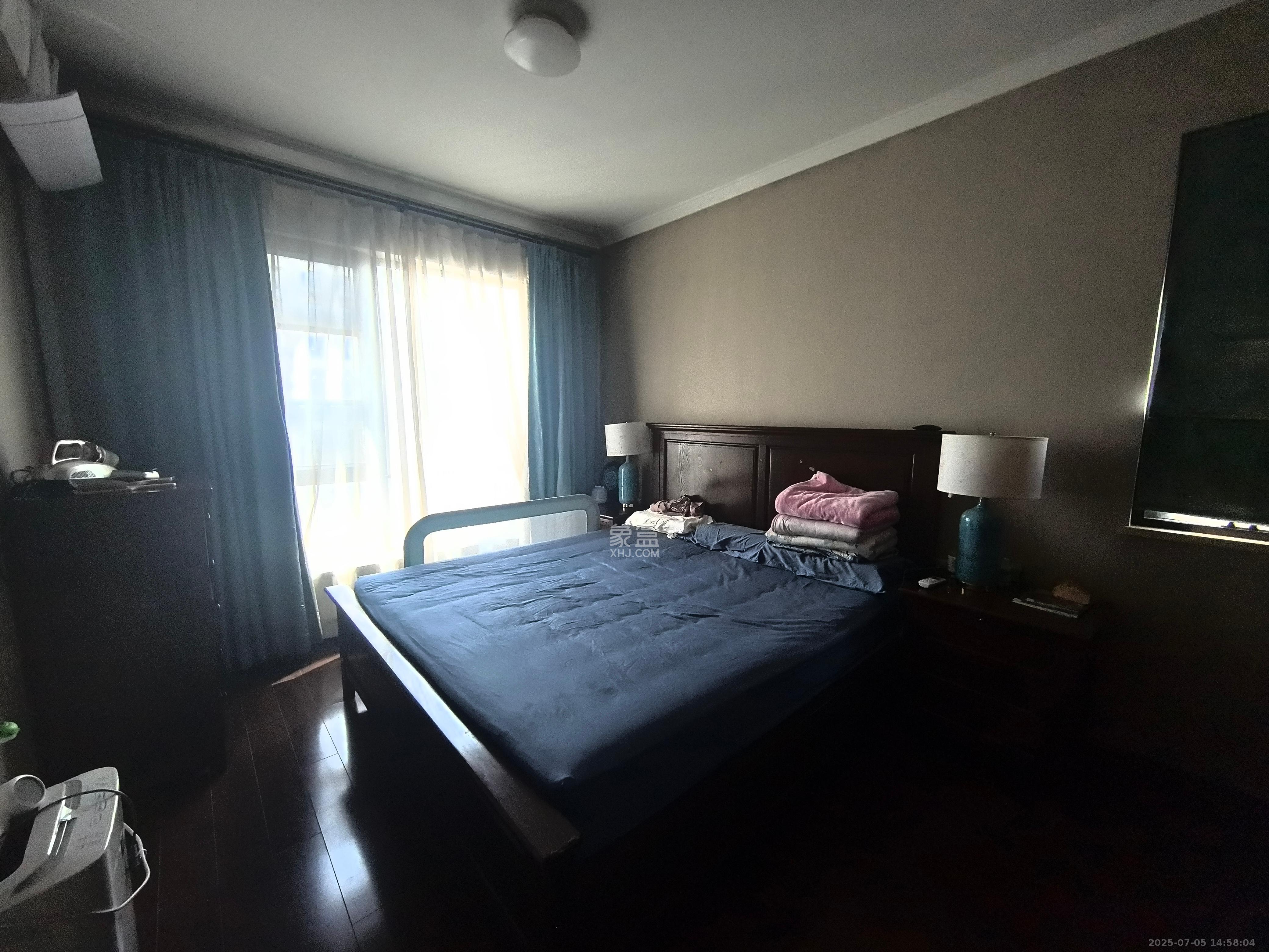 万科里梅溪郡  3室2厅1卫   4200.00元/月室内图