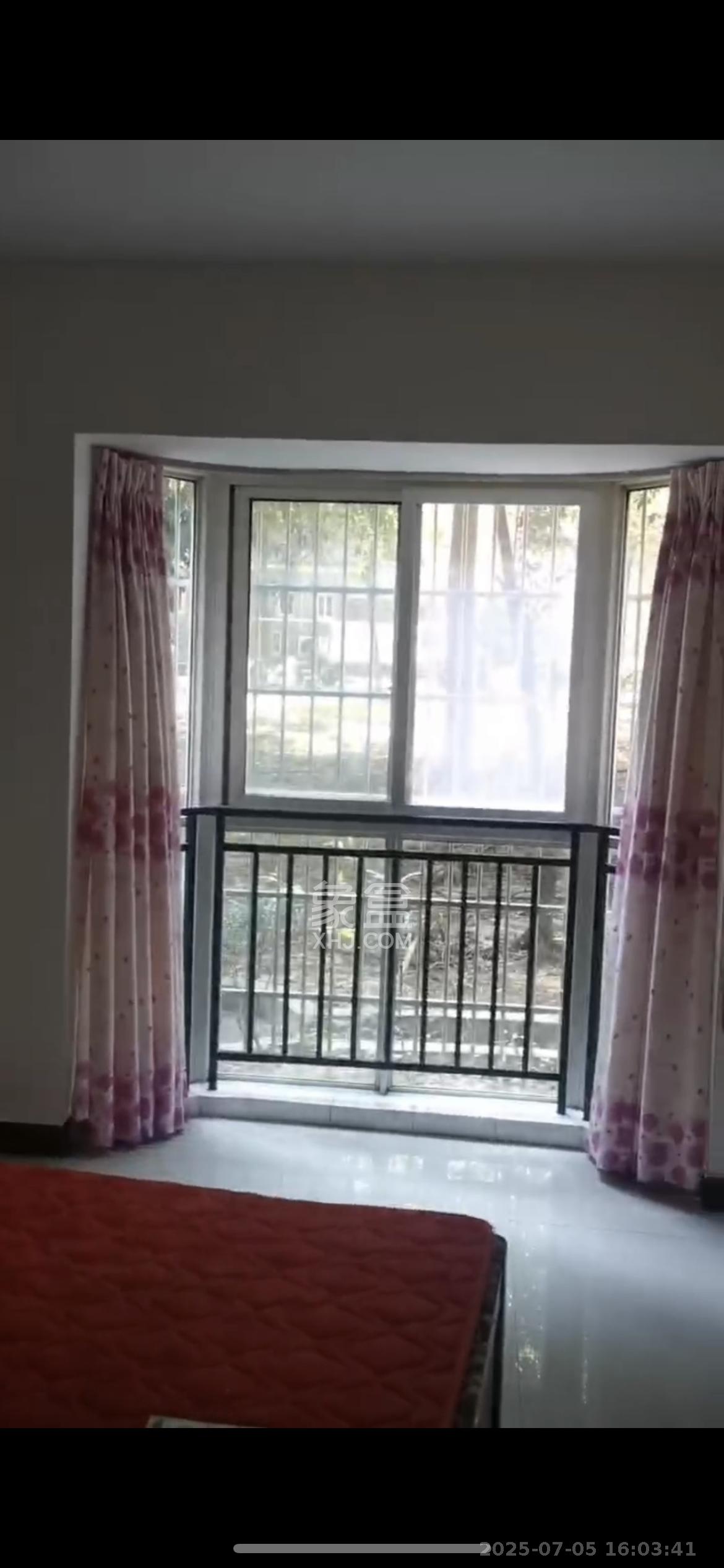 幸福洋房  3室2厅2卫    2000.0元/月 幸福洋房  3室2厅2卫    2000.0元/月室内图