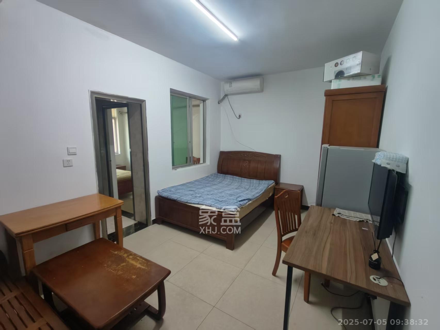 龙福小区 1室1厅1卫 900.0元/月 龙福小区 1室1厅1卫 900.0元/月室内图