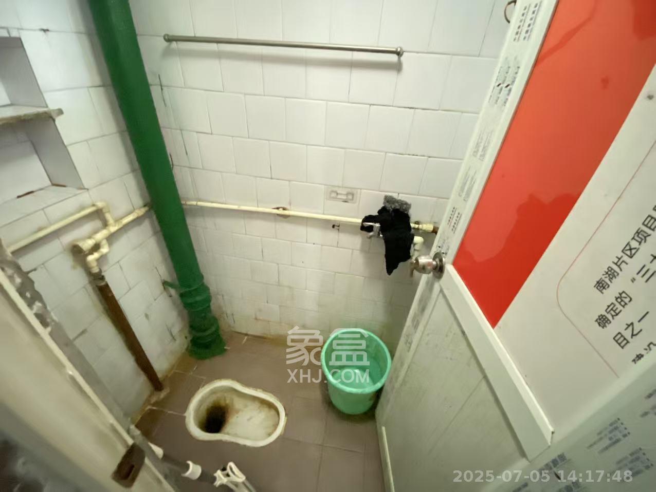水泵厂宿舍  3室1厅1卫   1900.00元/月室内图