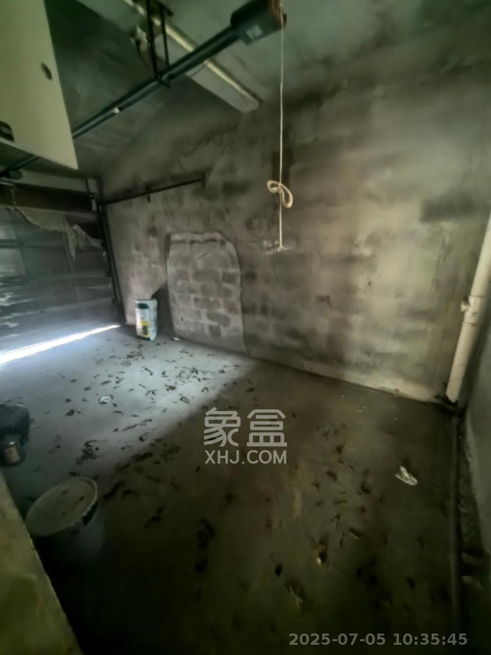 金色溪泉湾  5室2厅2卫   12000.00元/月室内图