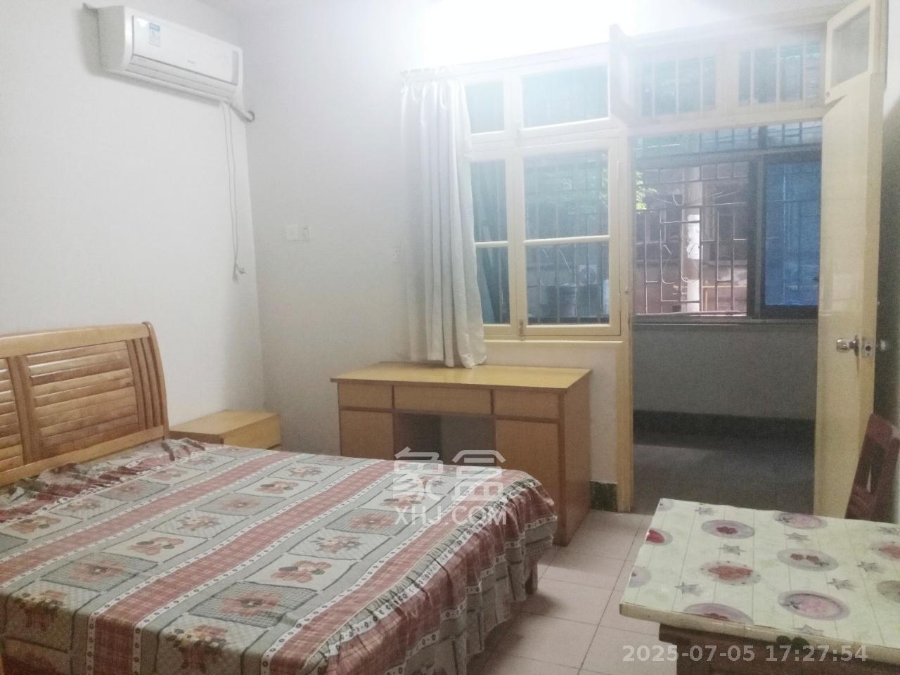 湘雅医学院(湘雅附一北院)  2室1厅1卫    2200.0元/月 湘雅医学院(湘雅附一北院)  2室1厅1卫    2200.0元/月室内图