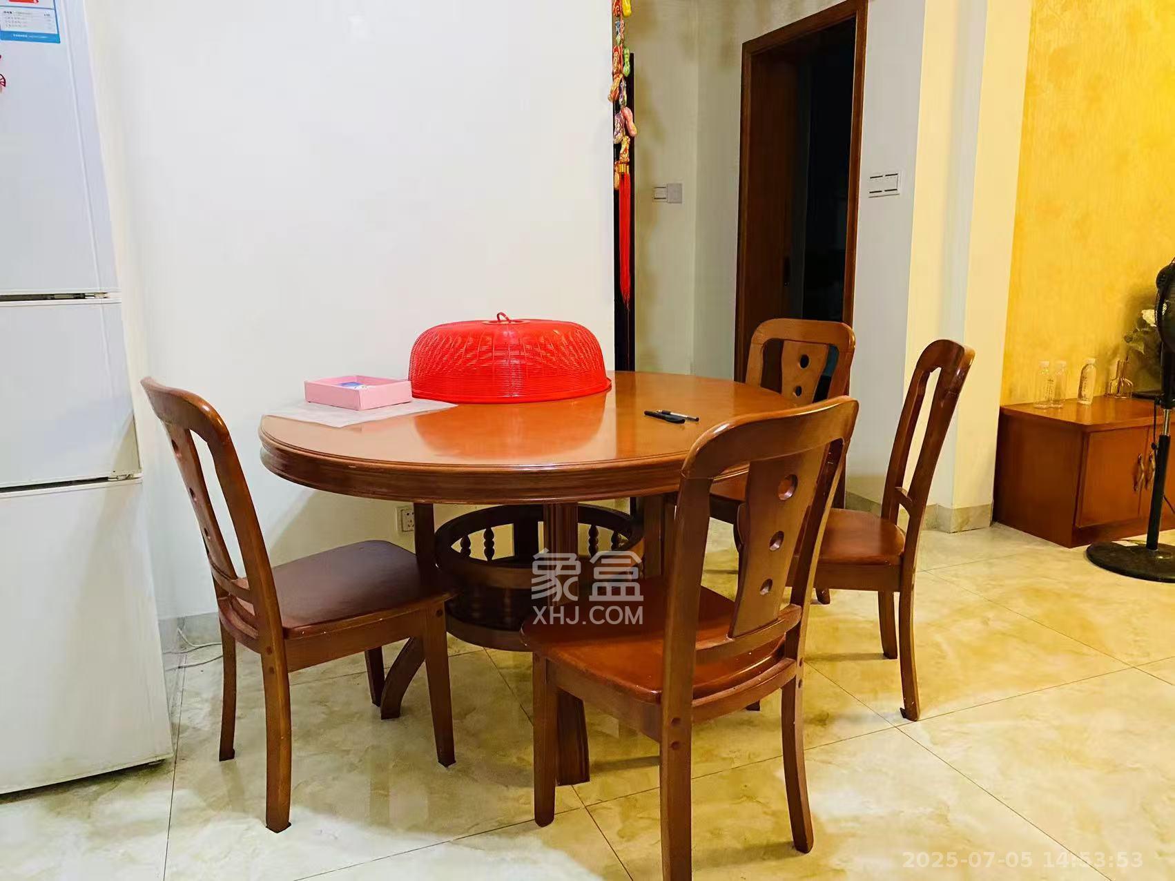 乾城(兴旺乾城)  3室2厅1卫    2500.0元/月 乾城(兴旺乾城)  3室2厅1卫    2500.0元/月室内图