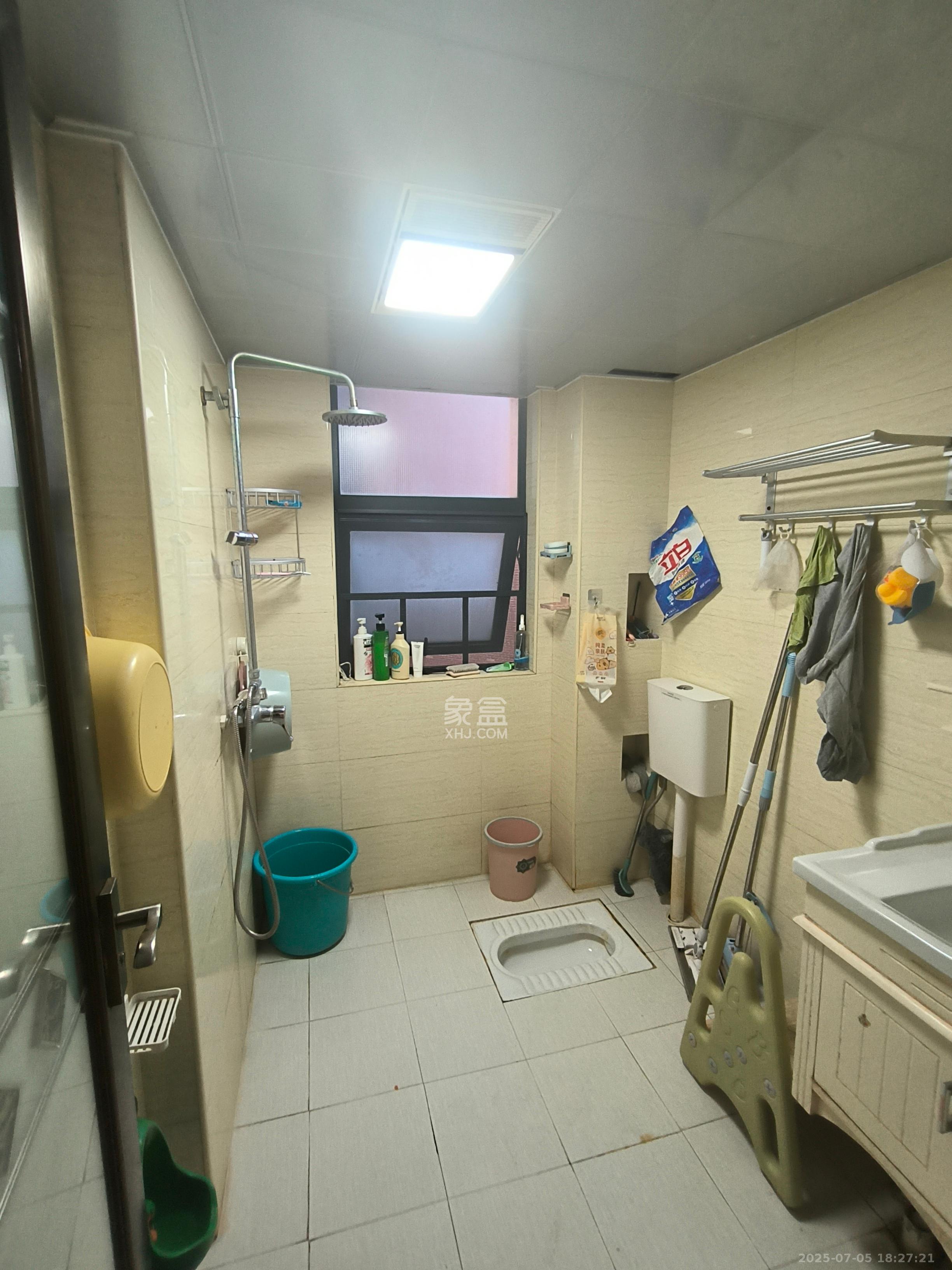 长沙欧洲城  2室2厅1卫    2500.0元/月 长沙欧洲城  2室2厅1卫    2500.0元/月室内图