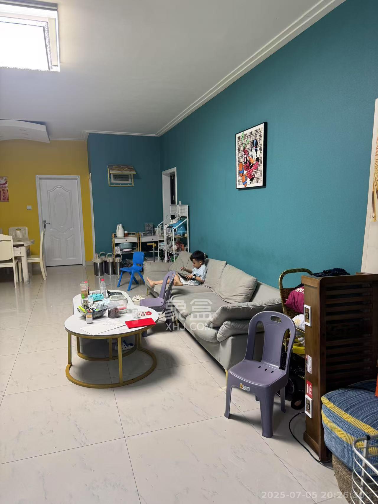 华银园  3室2厅1卫    2200.0元/月室内图