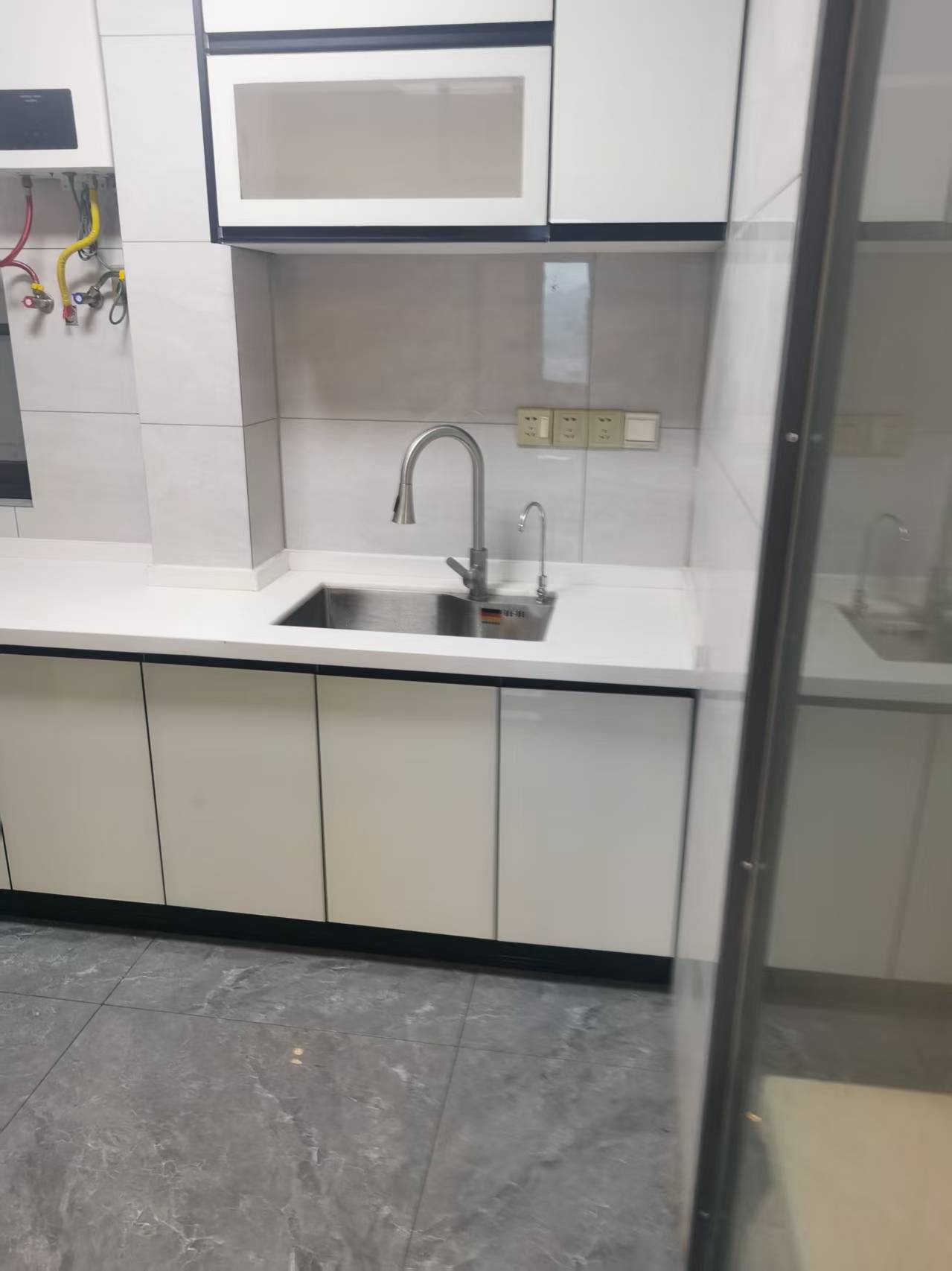 盛达佳苑 3室2厅2卫 1700.0元/月 盛达佳苑 3室2厅2卫 1700.0元/月室内图