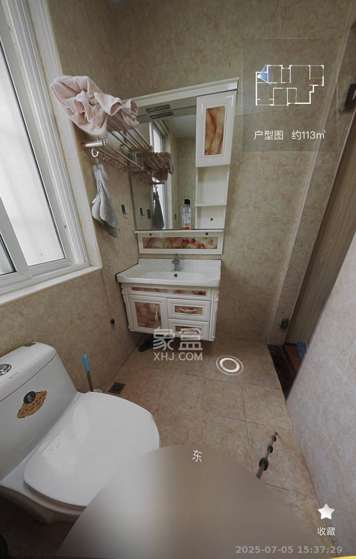 泊林晶城  4室2厅2卫   2400.00元/月室内图