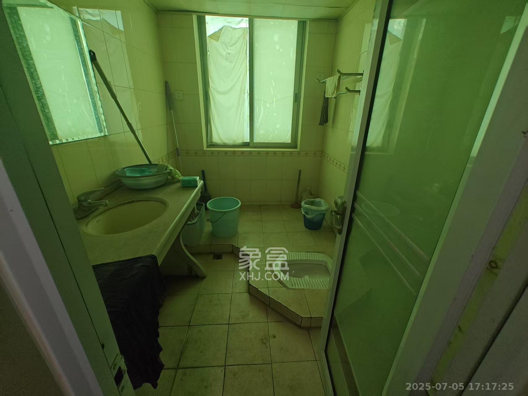 银海大厦 3室2厅1卫 3700.0元/月 银海大厦 3室2厅1卫 3700.0元/月室内图