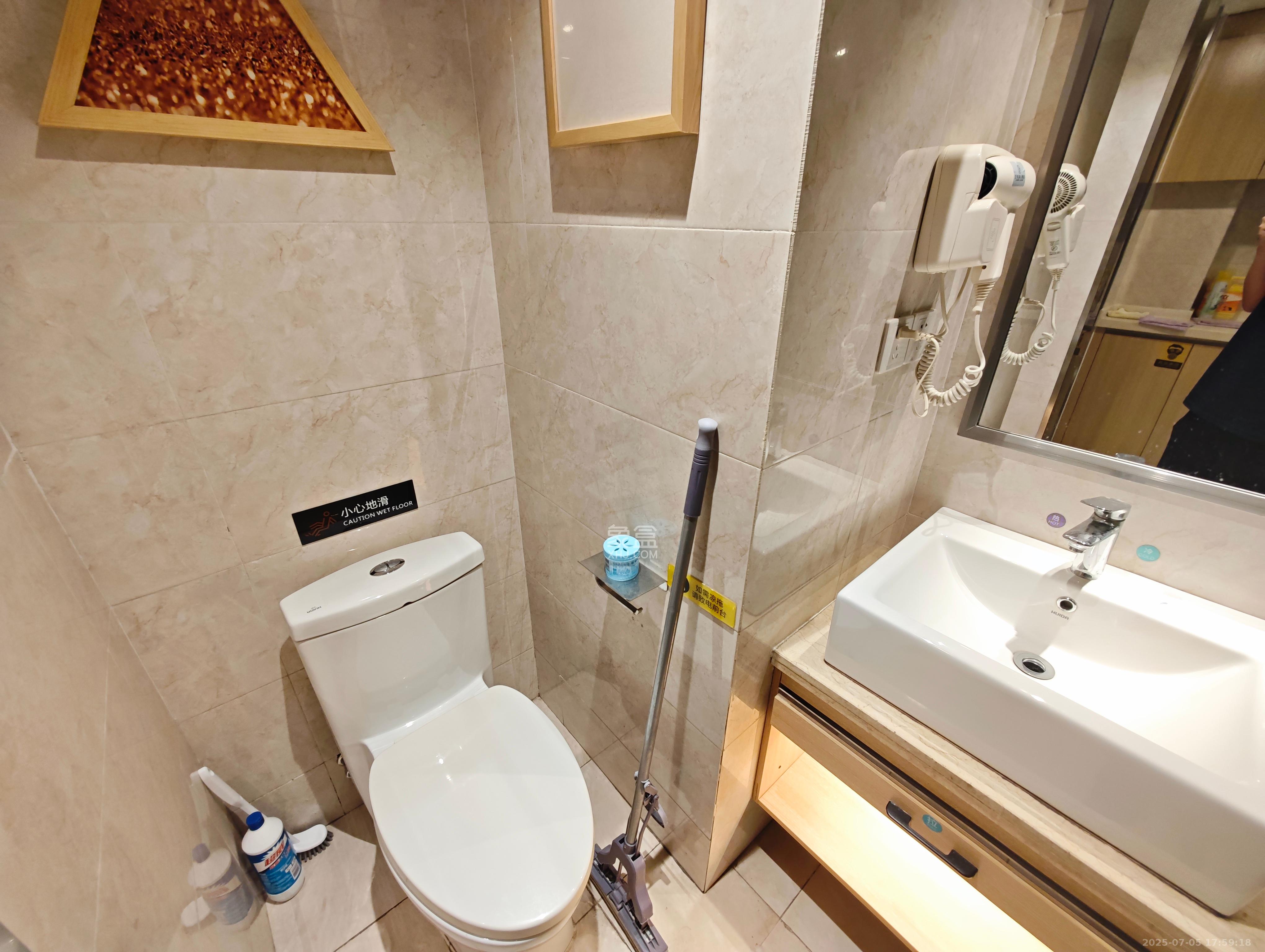 协信星澜汇 1室1厅1卫 1500.0元/月 协信星澜汇 1室1厅1卫 1500.0元/月室内图