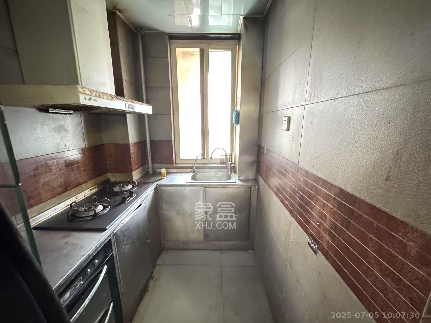 申奥美域 3室2厅1卫 2100.0元/月 申奥美域 3室2厅1卫 2100.0元/月室内图