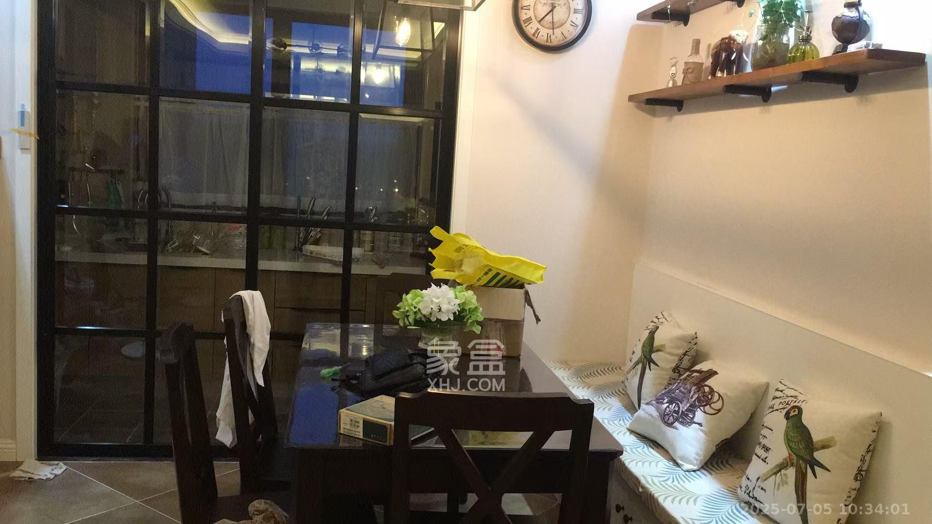 钰龙天下二期(钰龙佳园) 3室2厅2卫 3600.0元/月 钰龙天下二期(钰龙佳园) 3室2厅2卫 3600.0元/月室内图