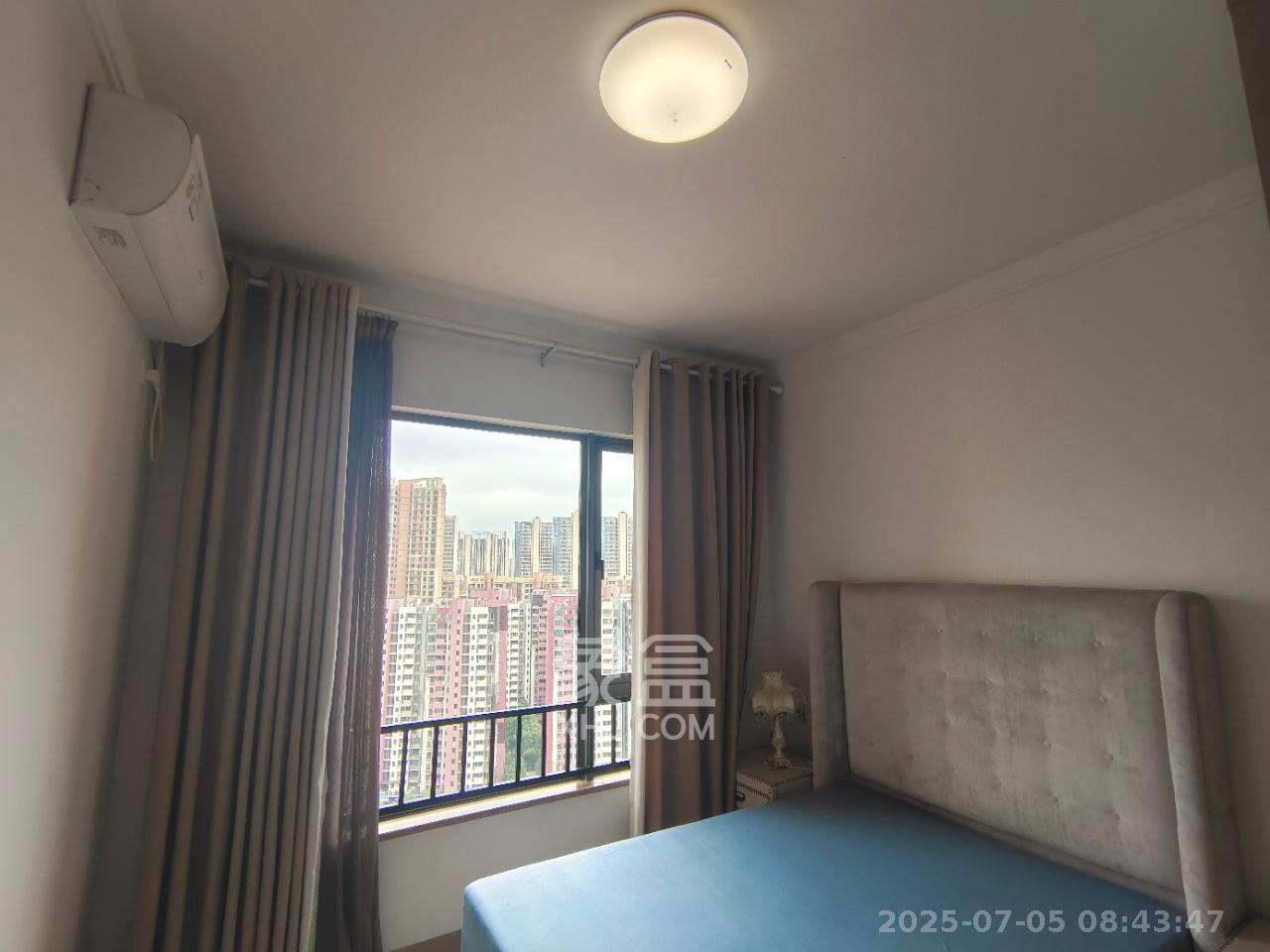 珠江郦城公园1号  2室2厅1卫    2500.0元/月 珠江郦城公园1号  2室2厅1卫    2500.0元/月室内图