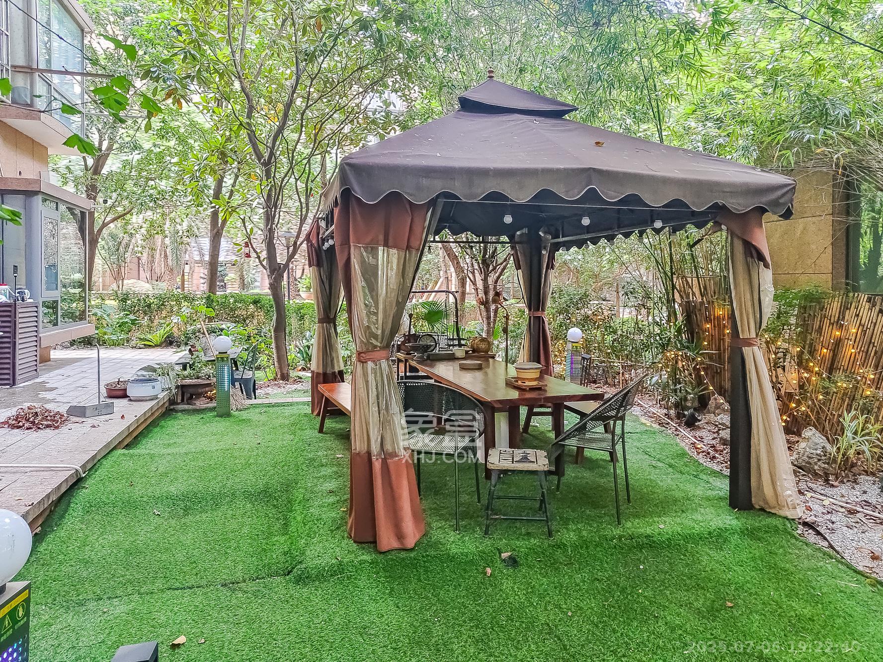 金域南外滩（望江佳园）  3室2厅2卫    348.0万其他