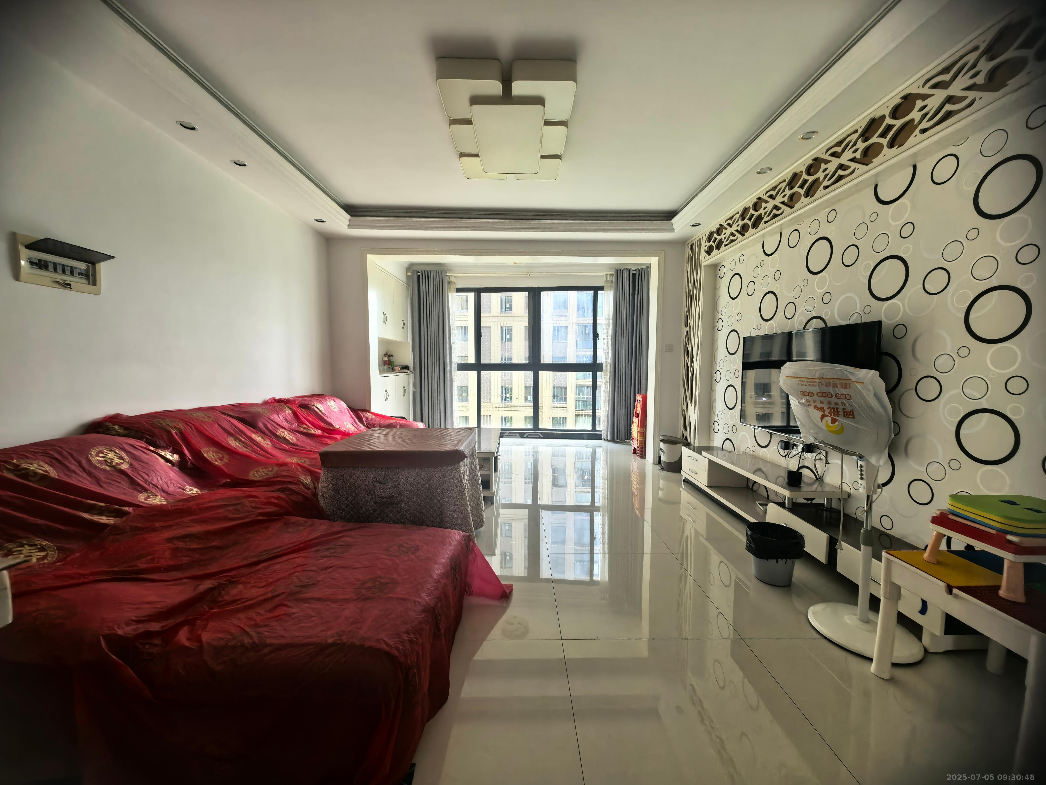 新华都万家城  2室2厅1卫    2300.0元/月 新华都万家城  2室2厅1卫    2300.0元/月