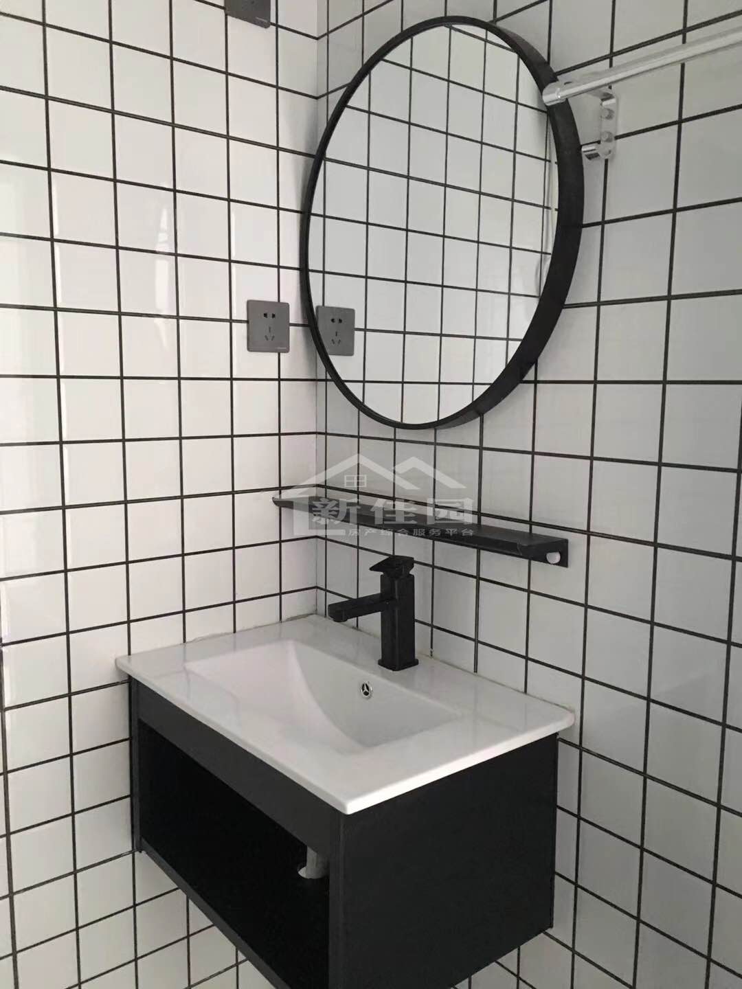 天门中央广场 1室1厅1卫 1450.0元/月 天门中央广场 1室1厅1卫 1450.0元/月室内图