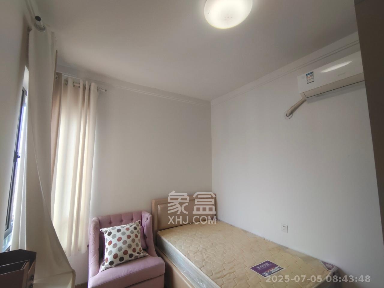 珠江郦城公园1号  2室2厅1卫    2500.0元/月 珠江郦城公园1号  2室2厅1卫    2500.0元/月室内图