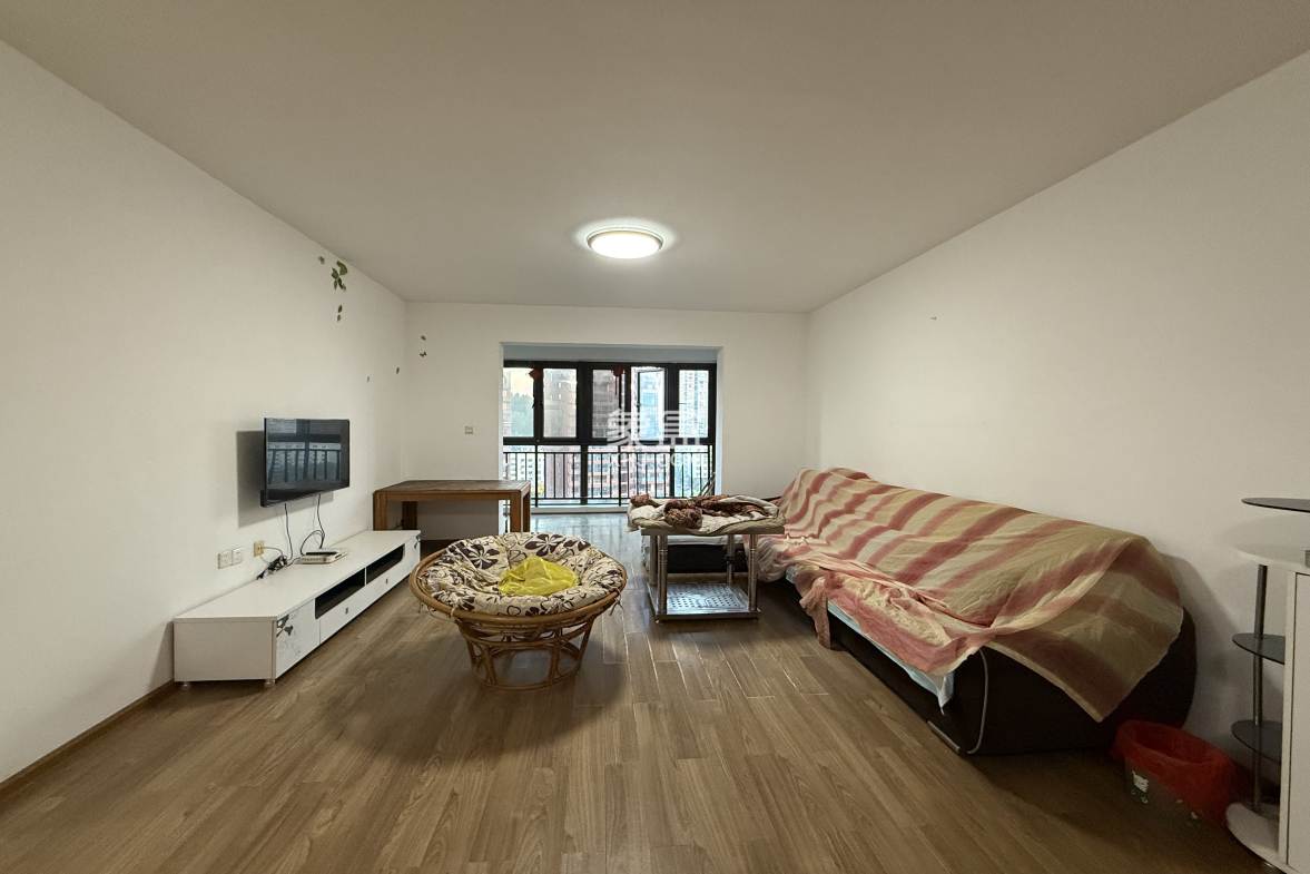 大同芙蓉 3室2厅2卫 1800.0元/月 大同芙蓉 3室2厅2卫 1800.0元/月室内图