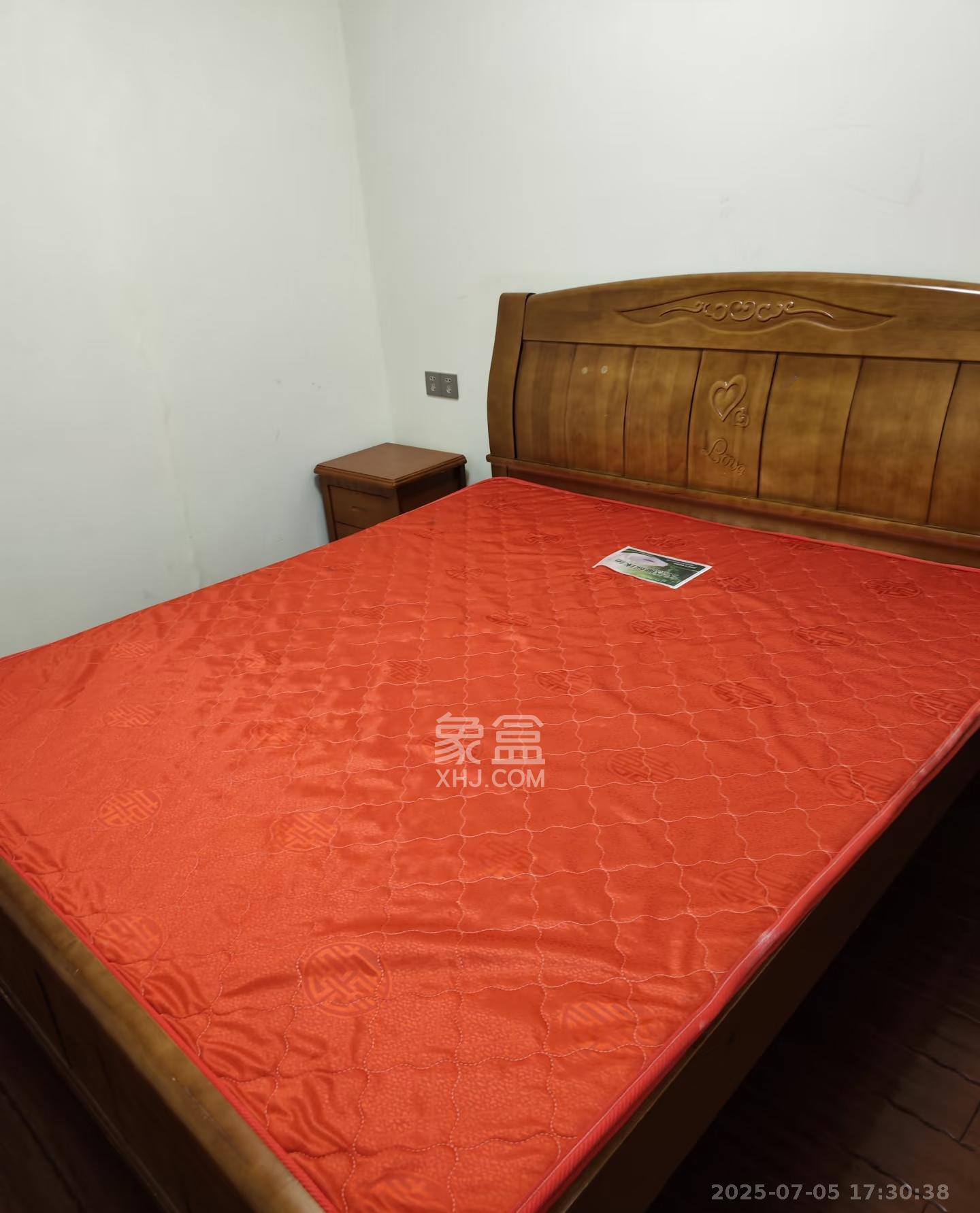 鑫科明珠  1室2厅2卫   2600.00元/月室内图