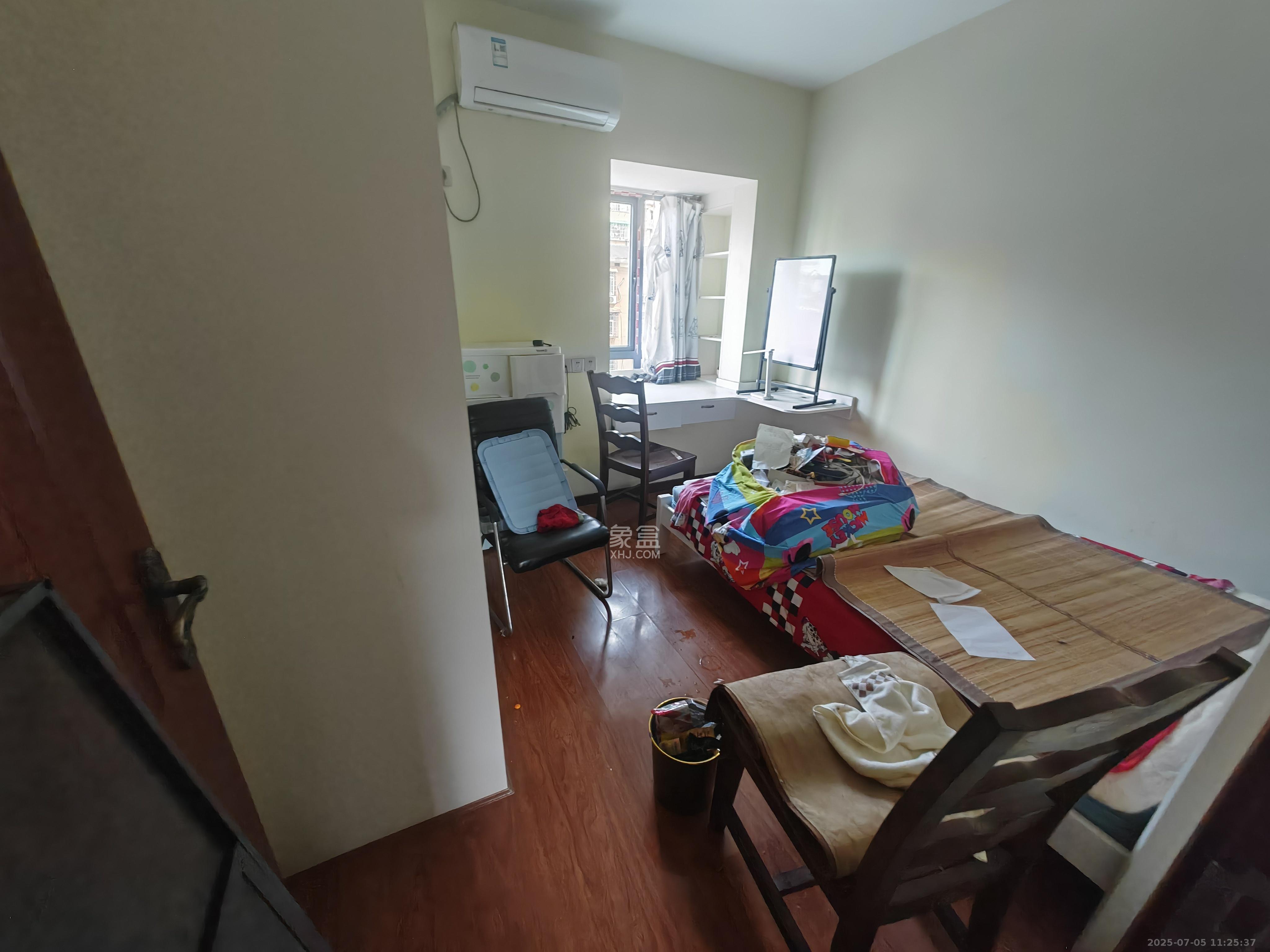 钱隆首府(福晟御园) 3室1厅2卫 3200.0元/月 钱隆首府(福晟御园) 3室1厅2卫 3200.0元/月室内图