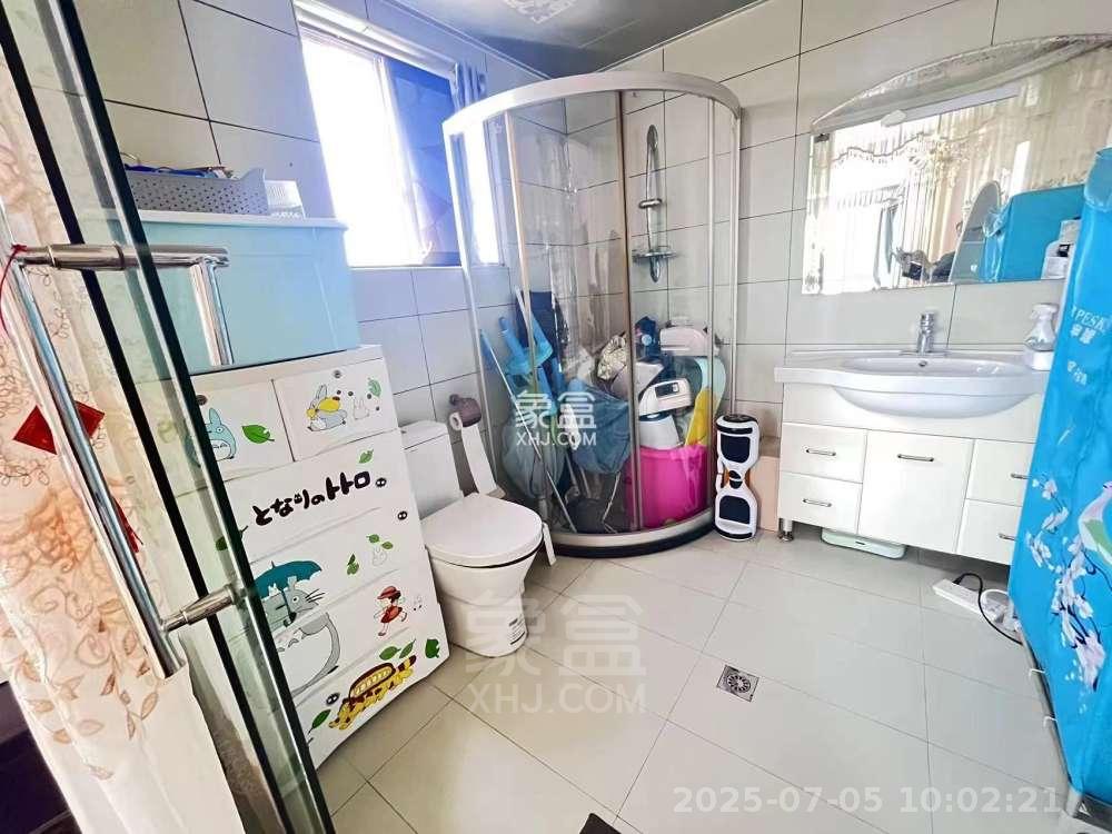 时尚新天地（平和堂）  3室2厅2卫   2500.00元/月室内图