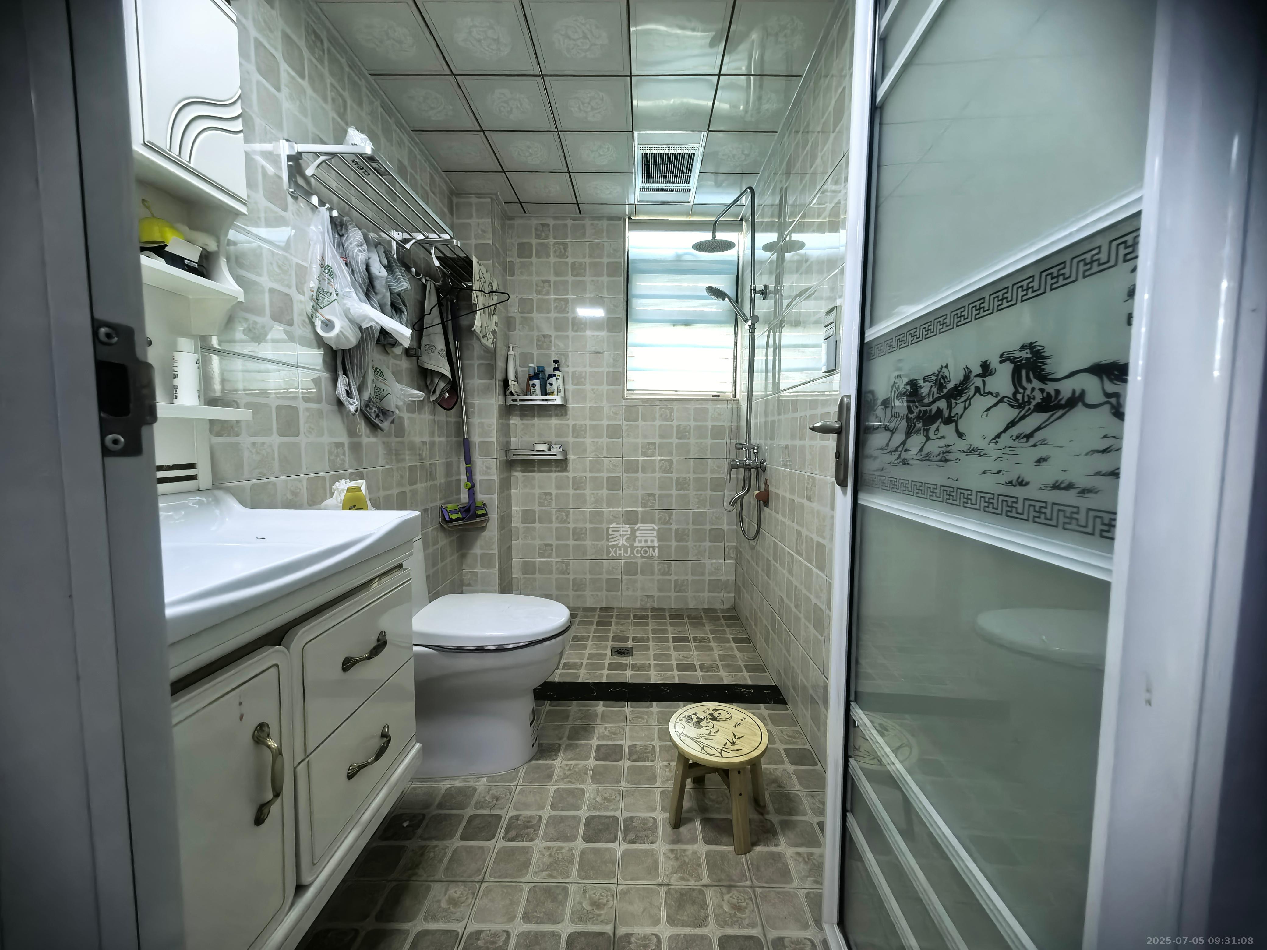 新华都万家城  2室2厅1卫    2300.0元/月 新华都万家城  2室2厅1卫    2300.0元/月室内图