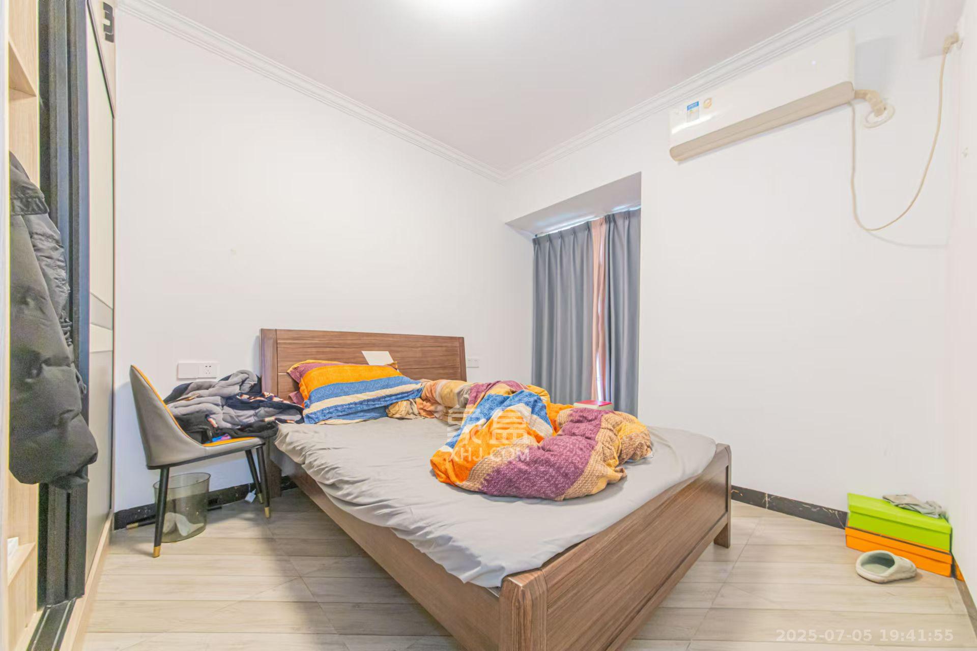 中建芙蓉嘉苑 3室2厅2卫 2100.0元/月 中建芙蓉嘉苑 3室2厅2卫 2100.0元/月室内图