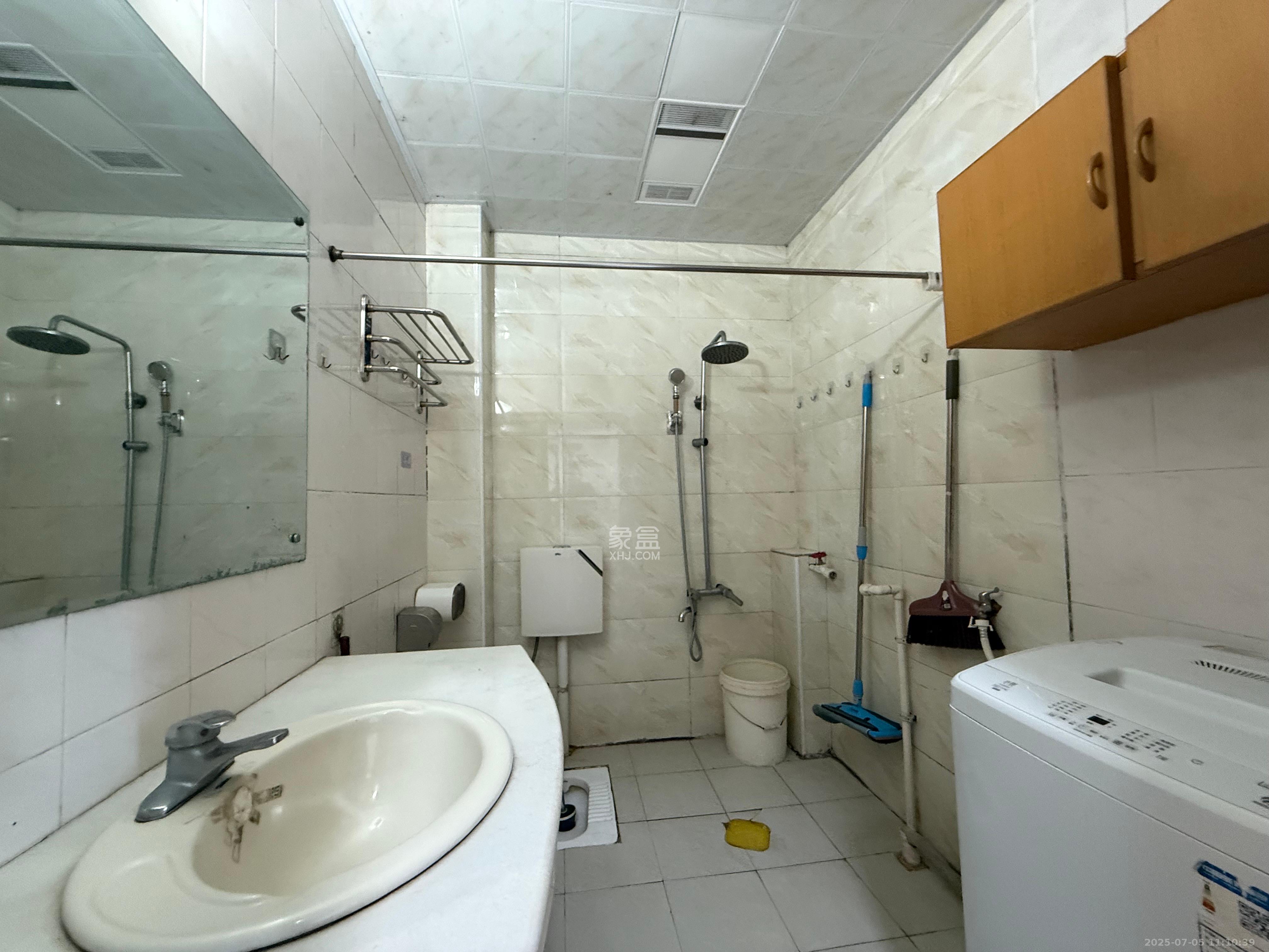 长沙市老干部休养所 3室1厅1卫 2300.0元/月 长沙市老干部休养所 3室1厅1卫 2300.0元/月室内图