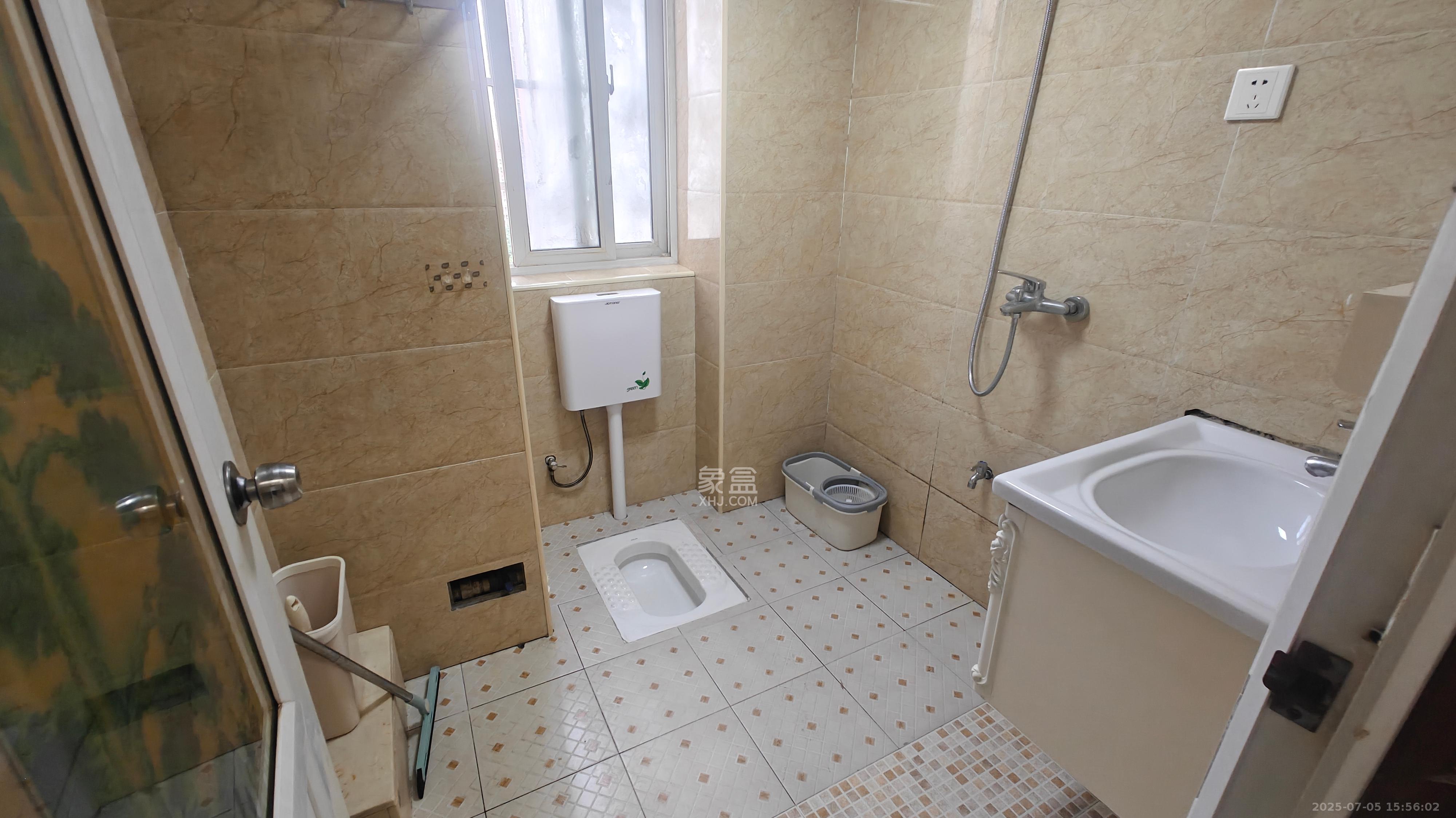 佳美星城 3室2厅2卫 1500.0元/月 佳美星城 3室2厅2卫 1500.0元/月室内图