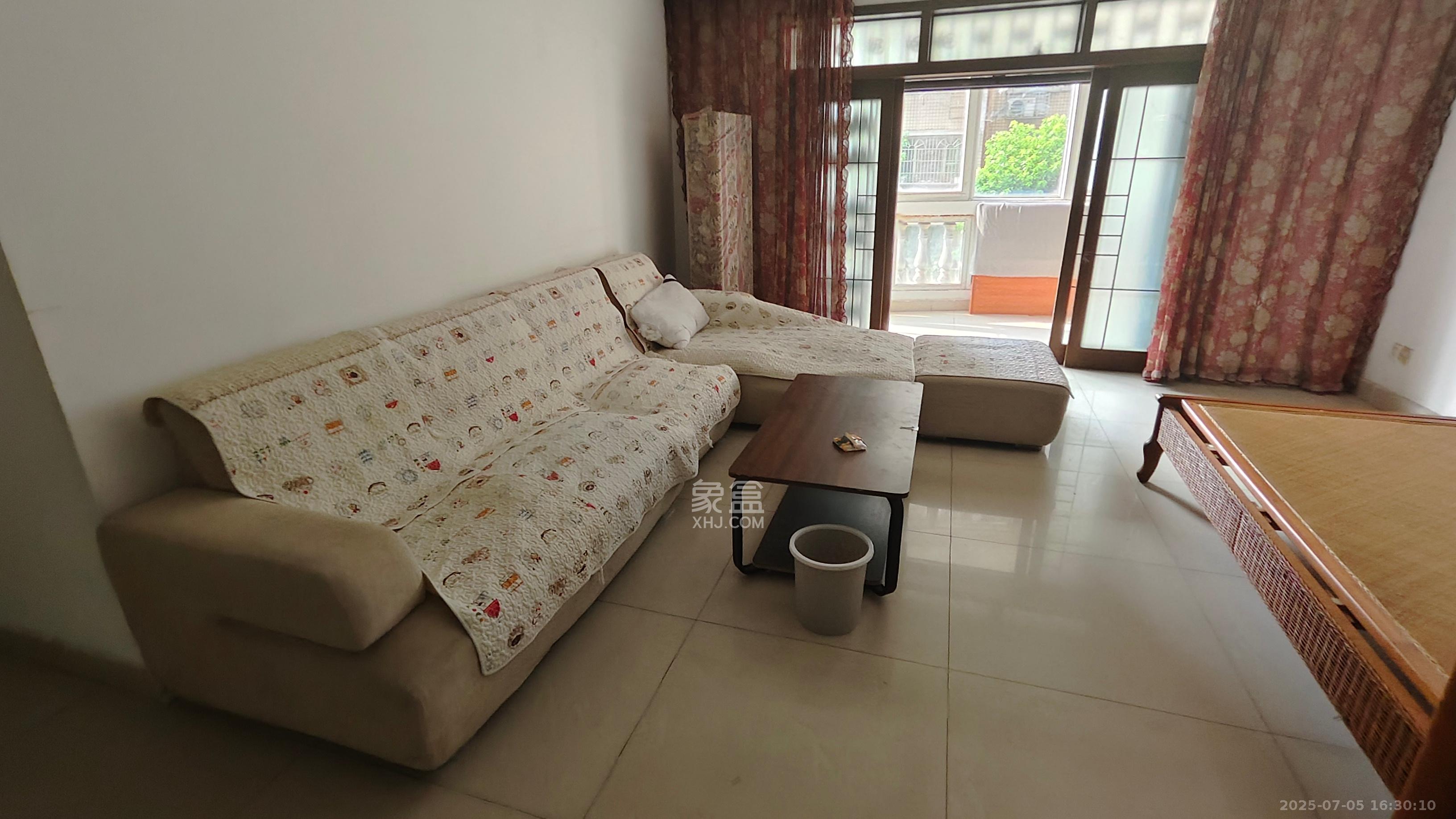 时代天骄 4室2厅2卫 2300.0元/月 时代天骄 4室2厅2卫 2300.0元/月室内图